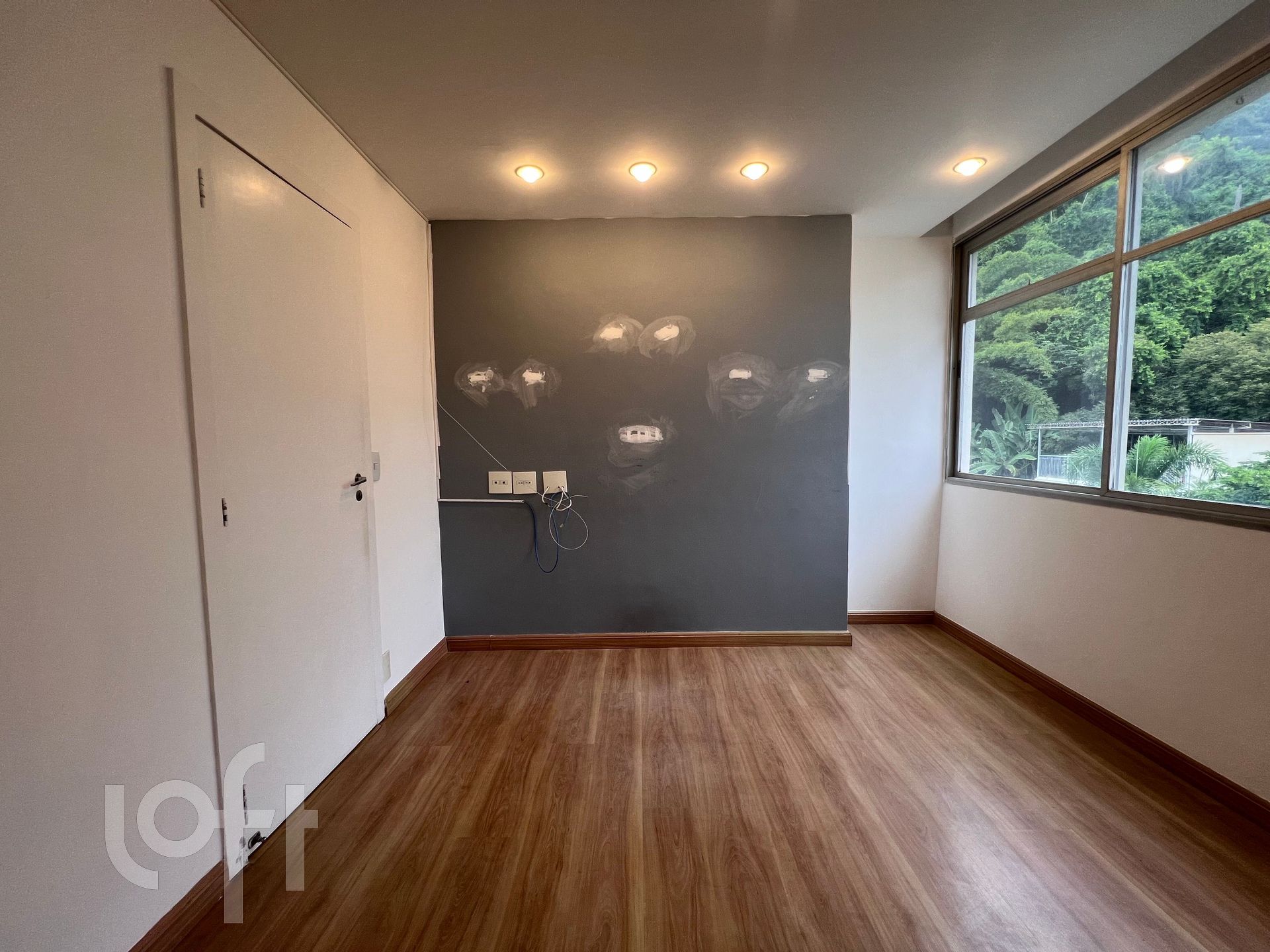 Apartamento à venda com 2 quartos, 108m² - Foto 11