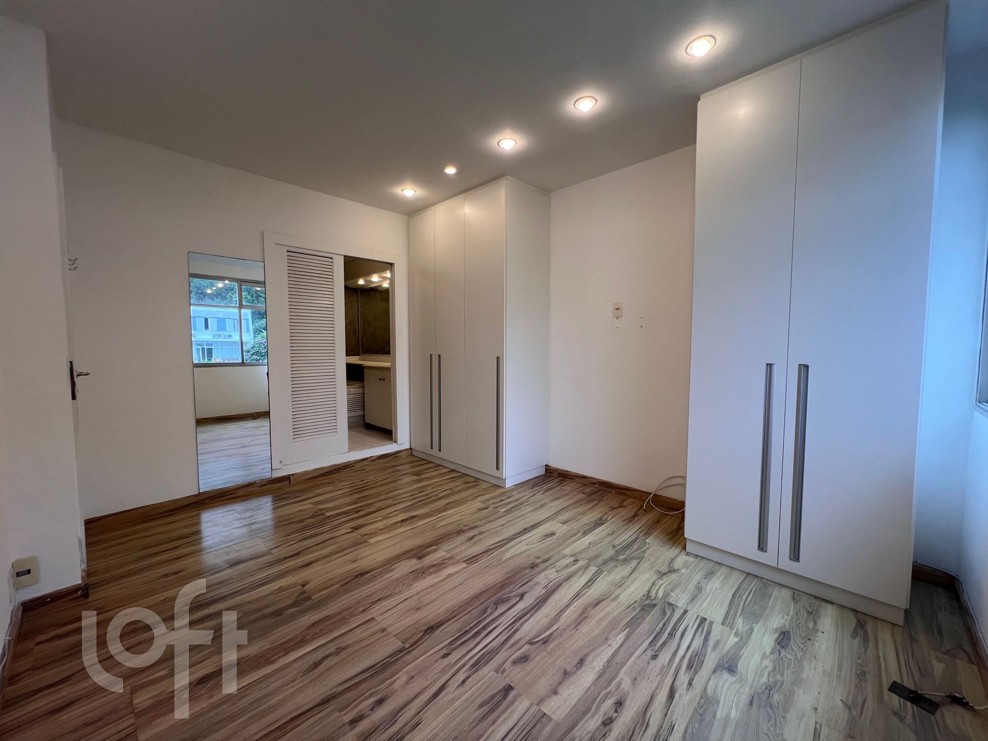 Apartamento à venda com 2 quartos, 108m² - Foto 21