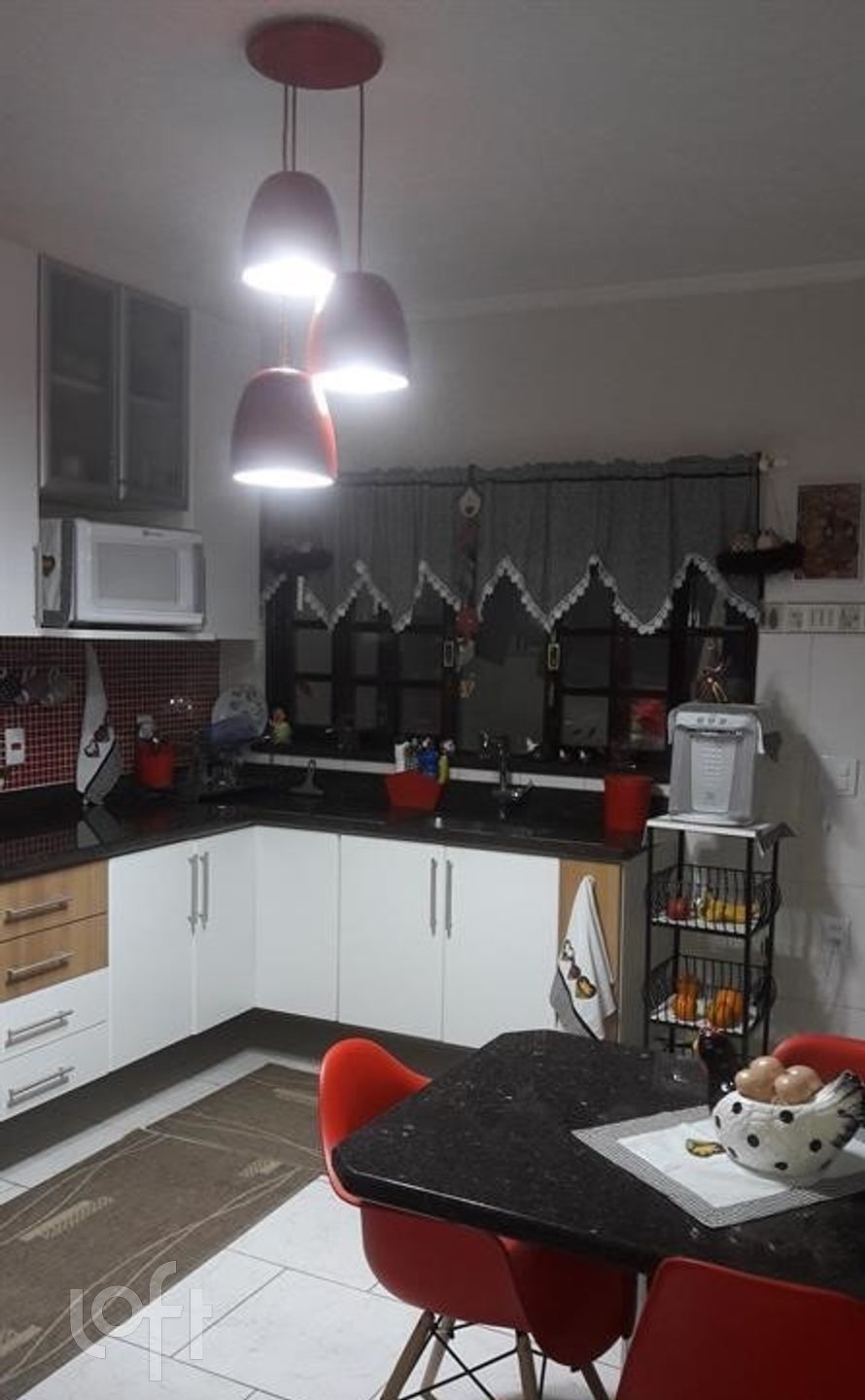 Casa à venda com 3 quartos, 200m² - Foto 14