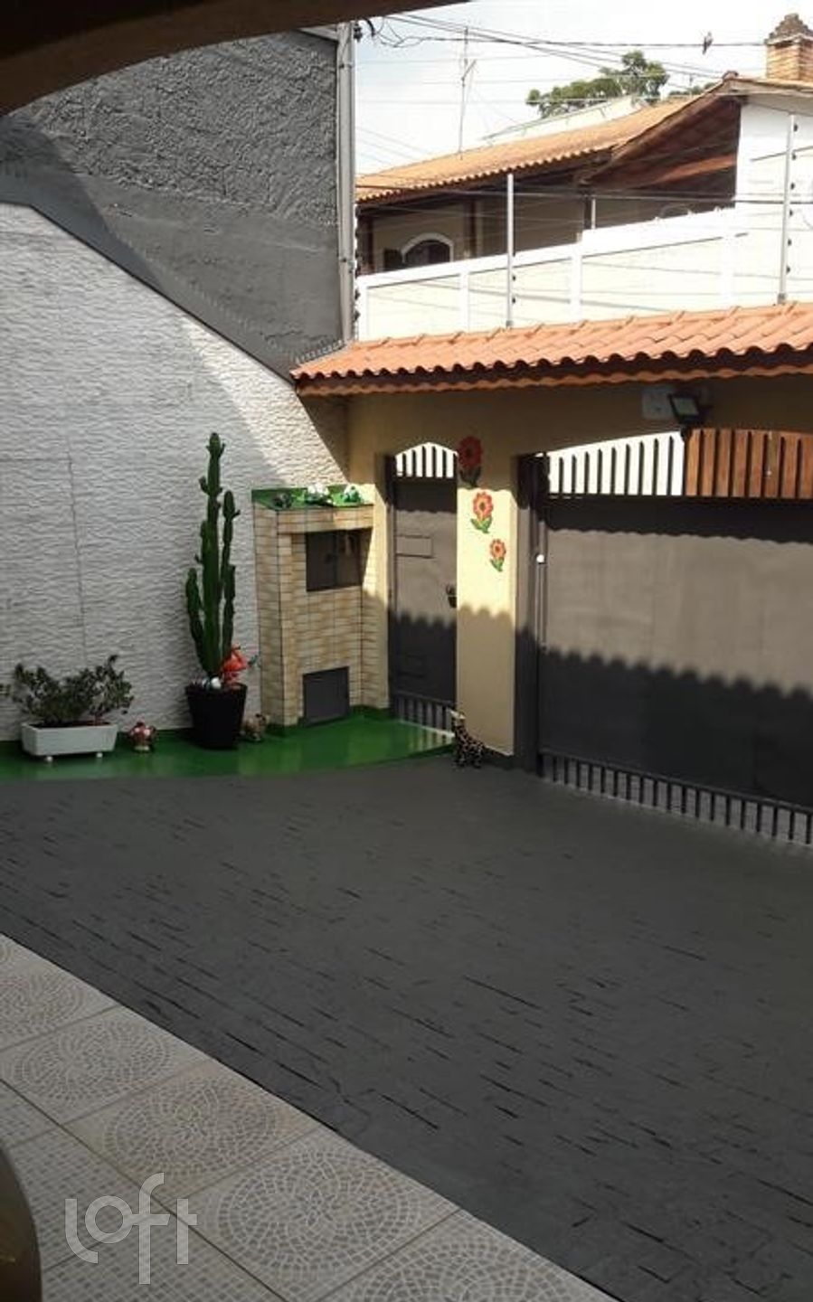 Casa à venda com 3 quartos, 200m² - Foto 2