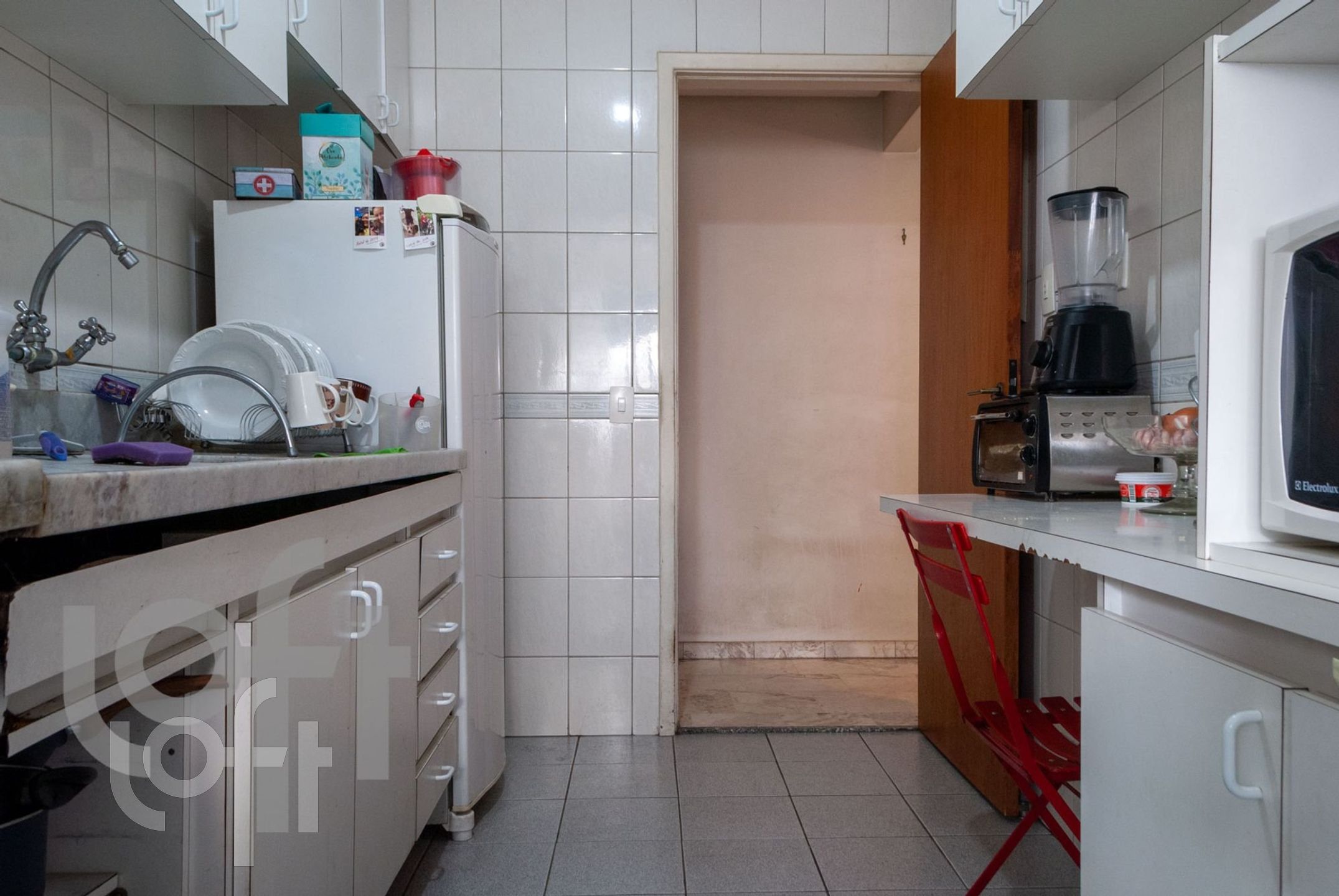 Apartamento à venda com 3 quartos, 98m² - Foto 12