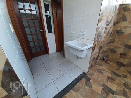 Casa à venda com 3 quartos, 85m² - Foto 10