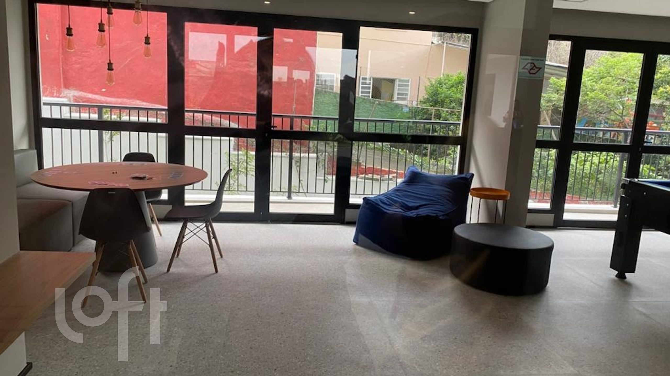 Apartamento à venda com 2 quartos, 43m² - Foto 15