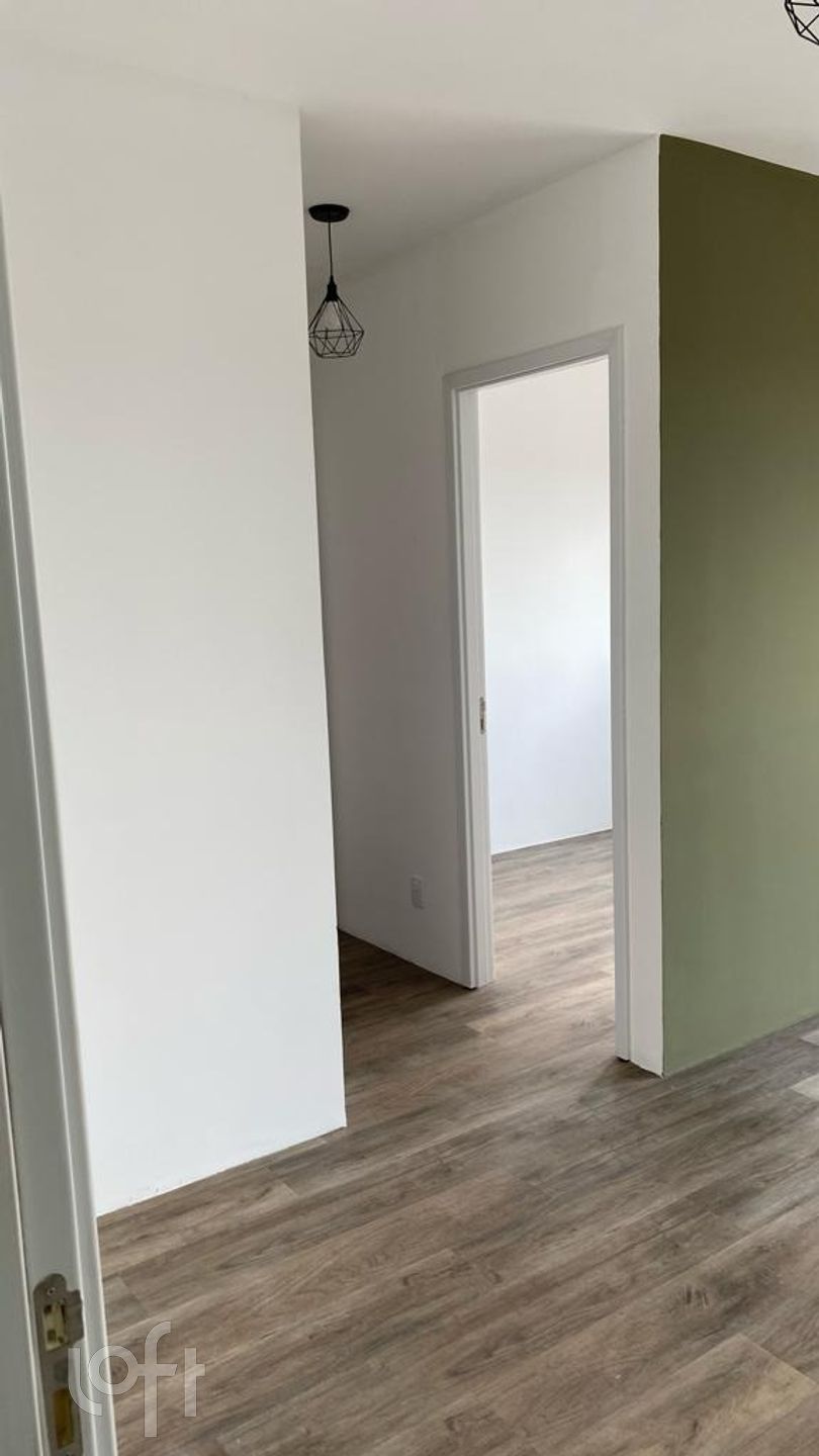 Apartamento à venda com 2 quartos, 43m² - Foto 4