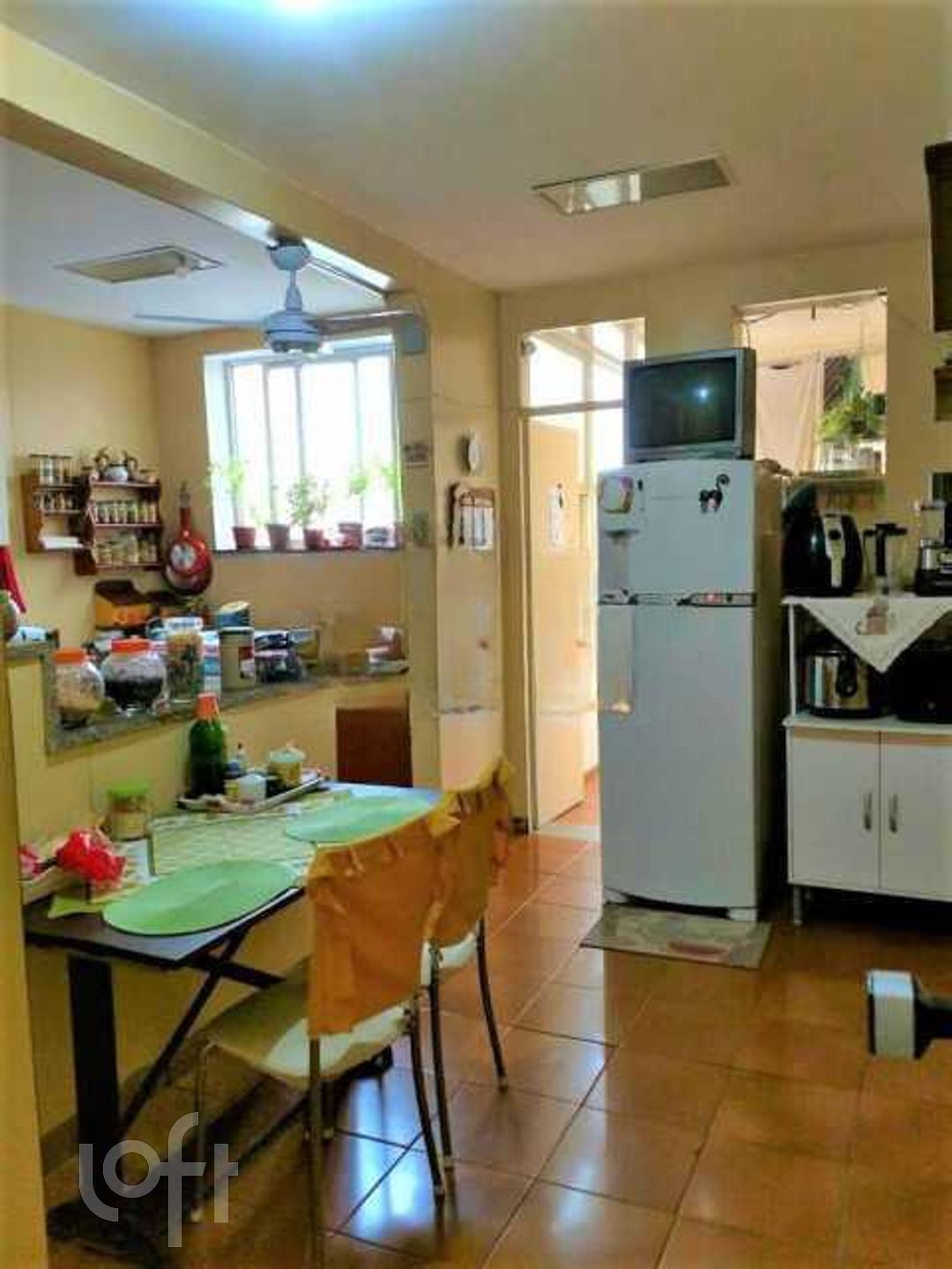 Apartamento à venda com 3 quartos, 180m² - Foto 19