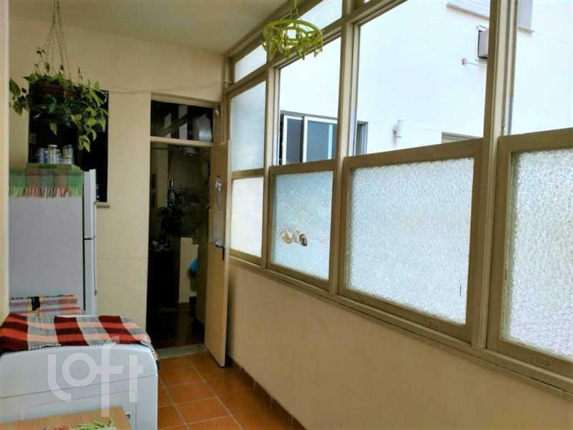 Apartamento à venda com 3 quartos, 180m² - Foto 10