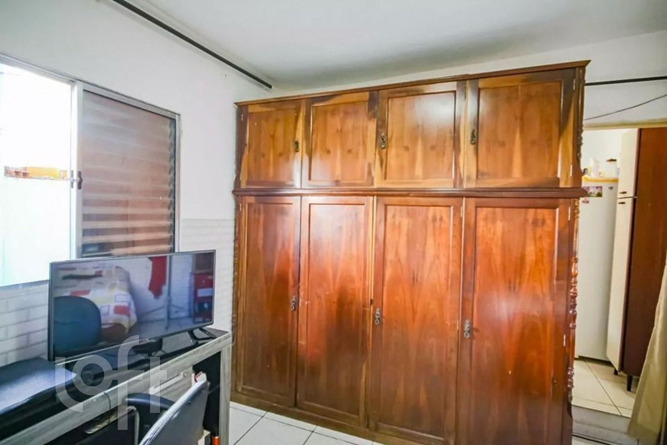 Casa à venda com 2 quartos, 280m² - Foto 4