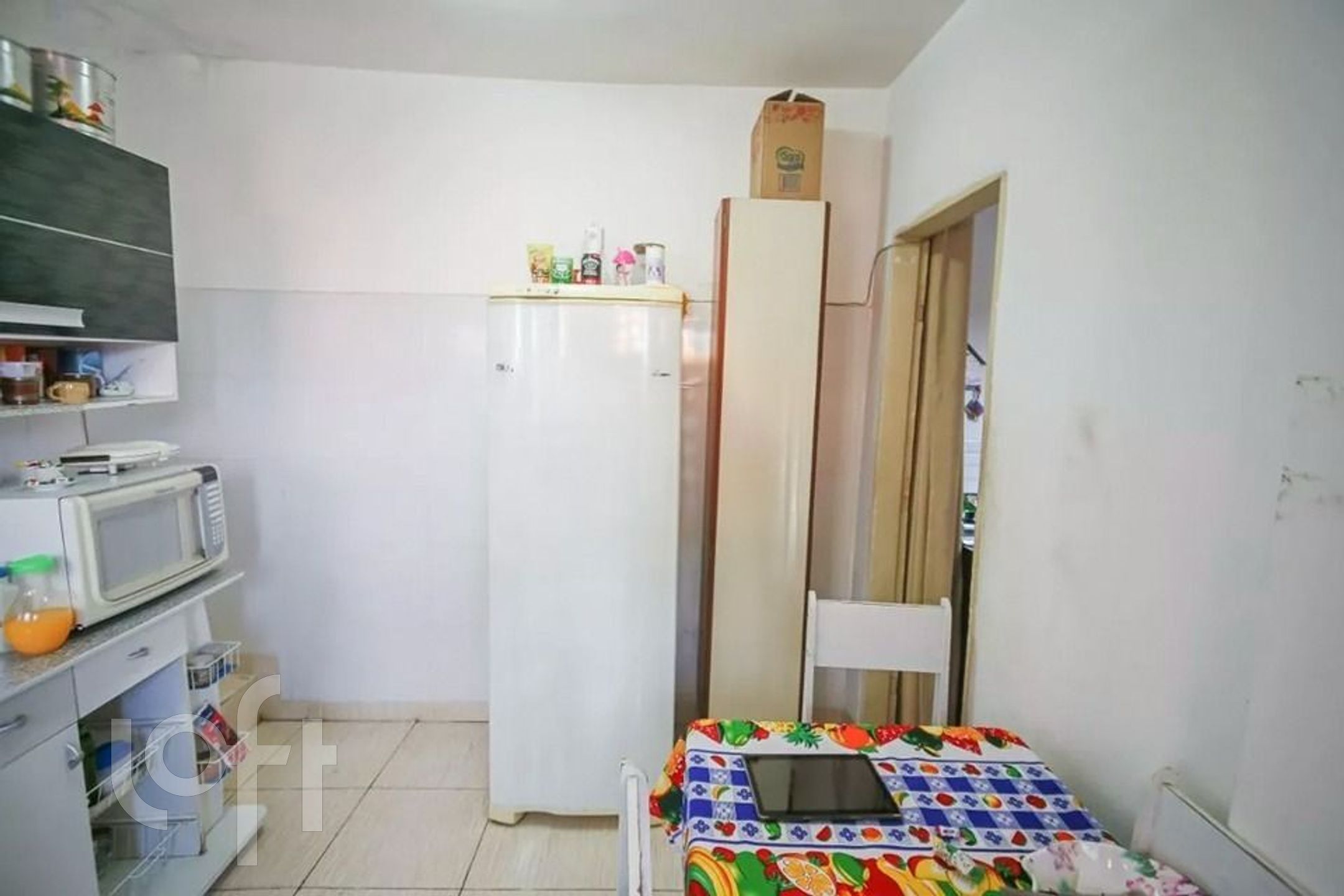 Casa à venda com 2 quartos, 280m² - Foto 10