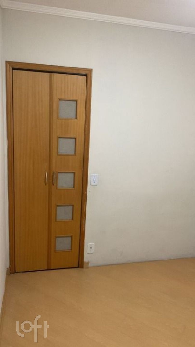 Apartamento à venda com 2 quartos, 42m² - Foto 12