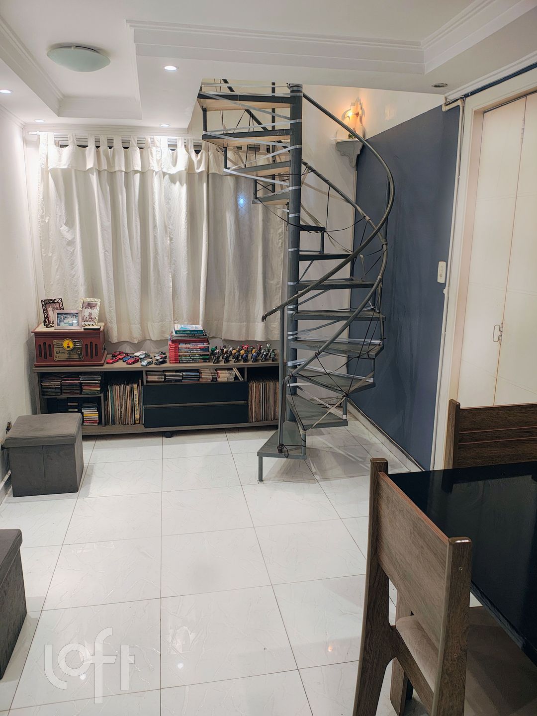 Apartamento à venda em Vila Regina com 107 m², 3 q