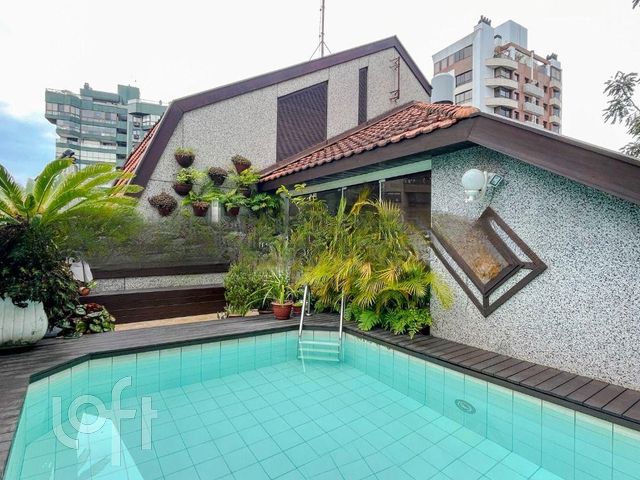 Apartamento com 318m², 3 dormitórios, 1 suíte, 3 vagas, Bela Vista em Porto Alegre