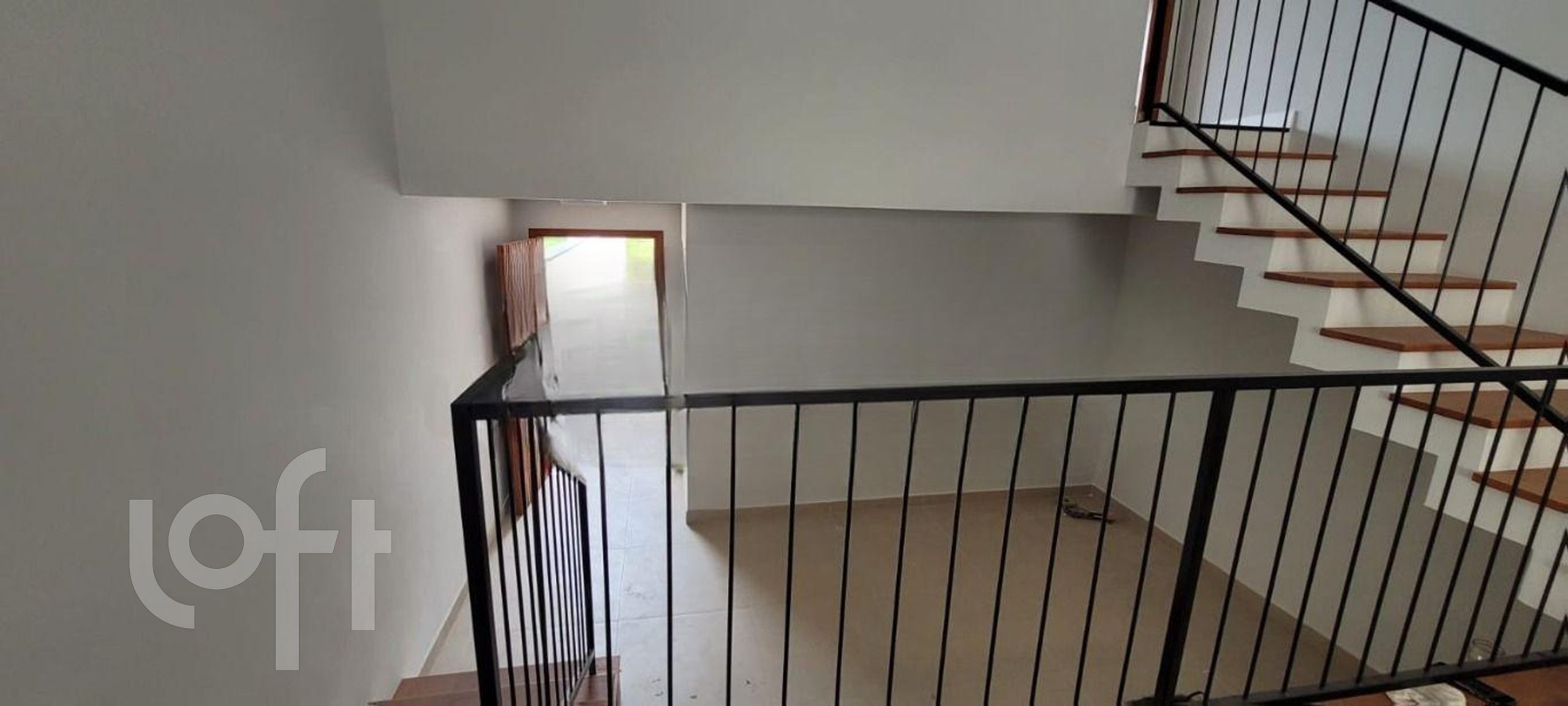 Casa à venda em São João do Rio Vermelho com 110 m², 2 quartos, 1 suíte, 1 vaga
