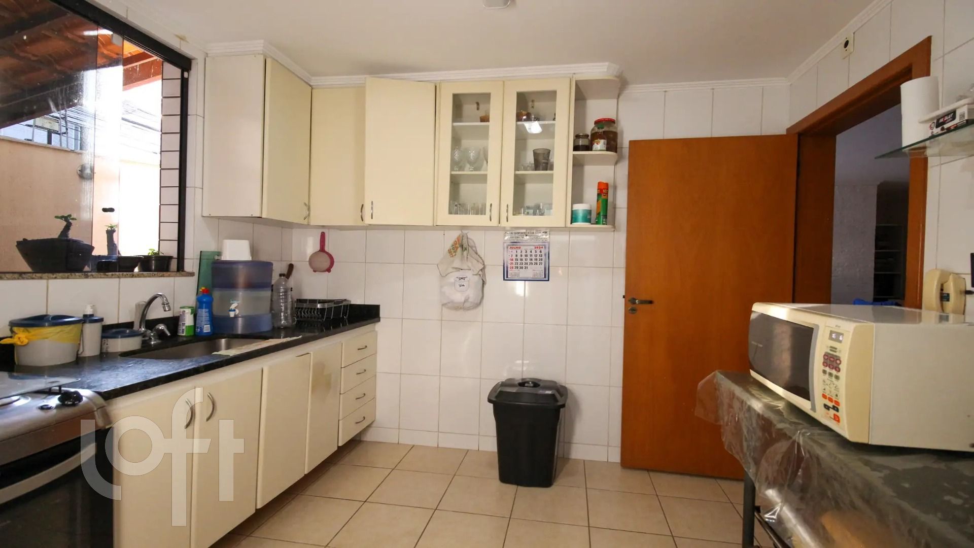 Apartamento à venda com 3 quartos, 110m² - Foto 3