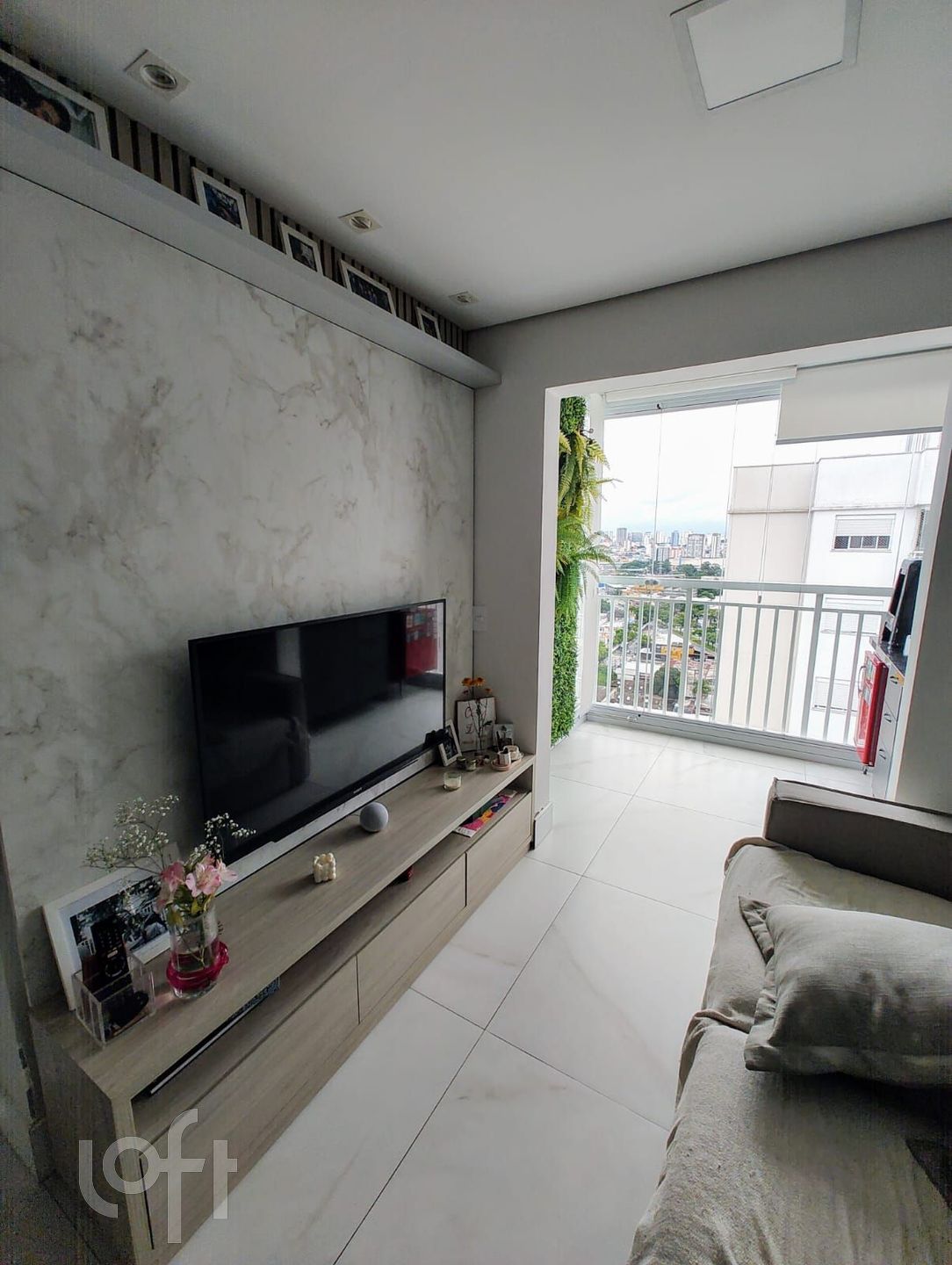 Apartamento à venda com 1 quarto, 56m² - Foto 1