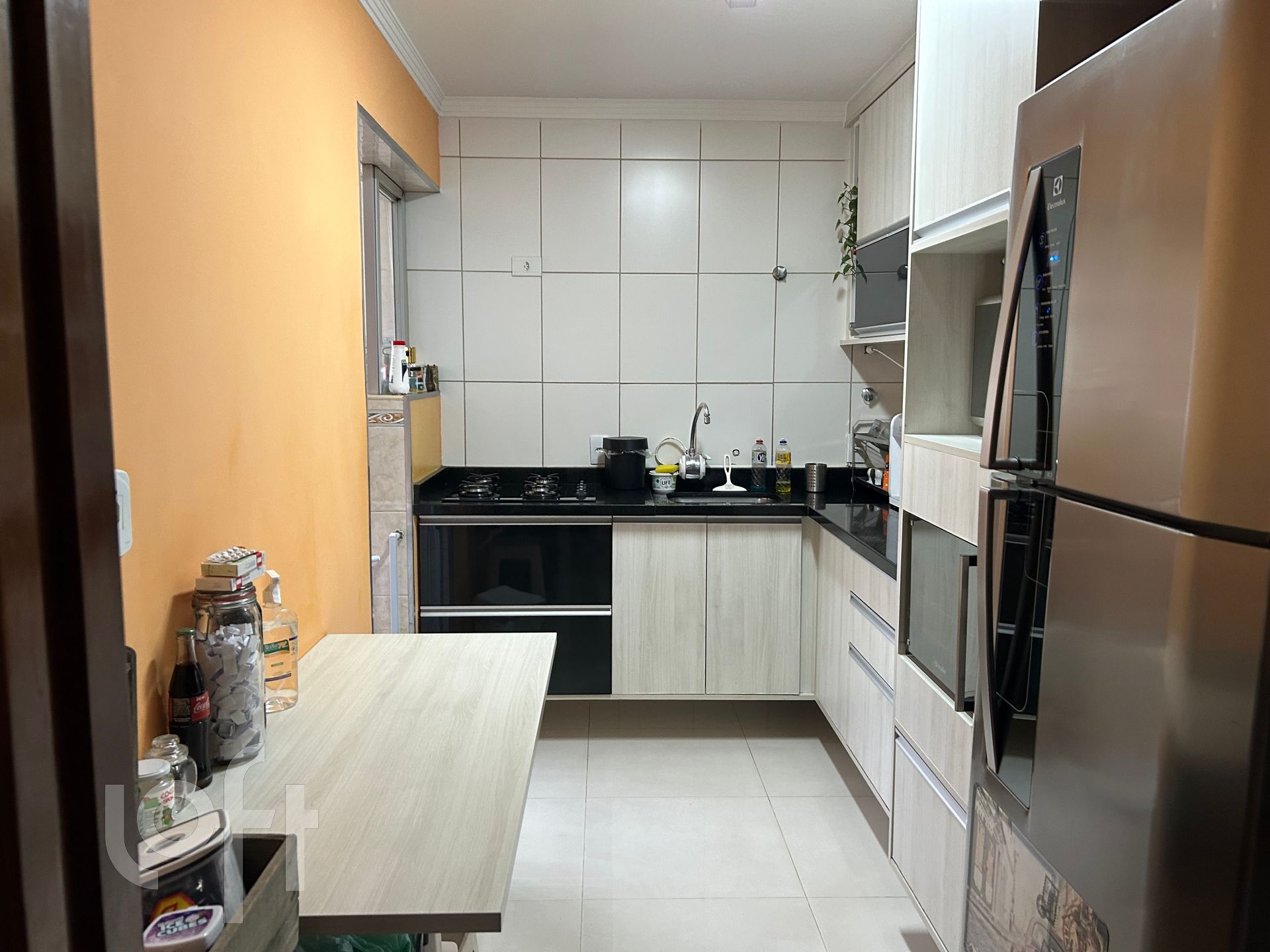 Apartamento à venda com 3 quartos, 74m² - Foto 4