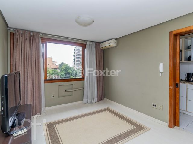 Apartamento com 61m², 2 dormitórios, 1 suíte, 2 vagas, Rio Branco em Porto Alegre