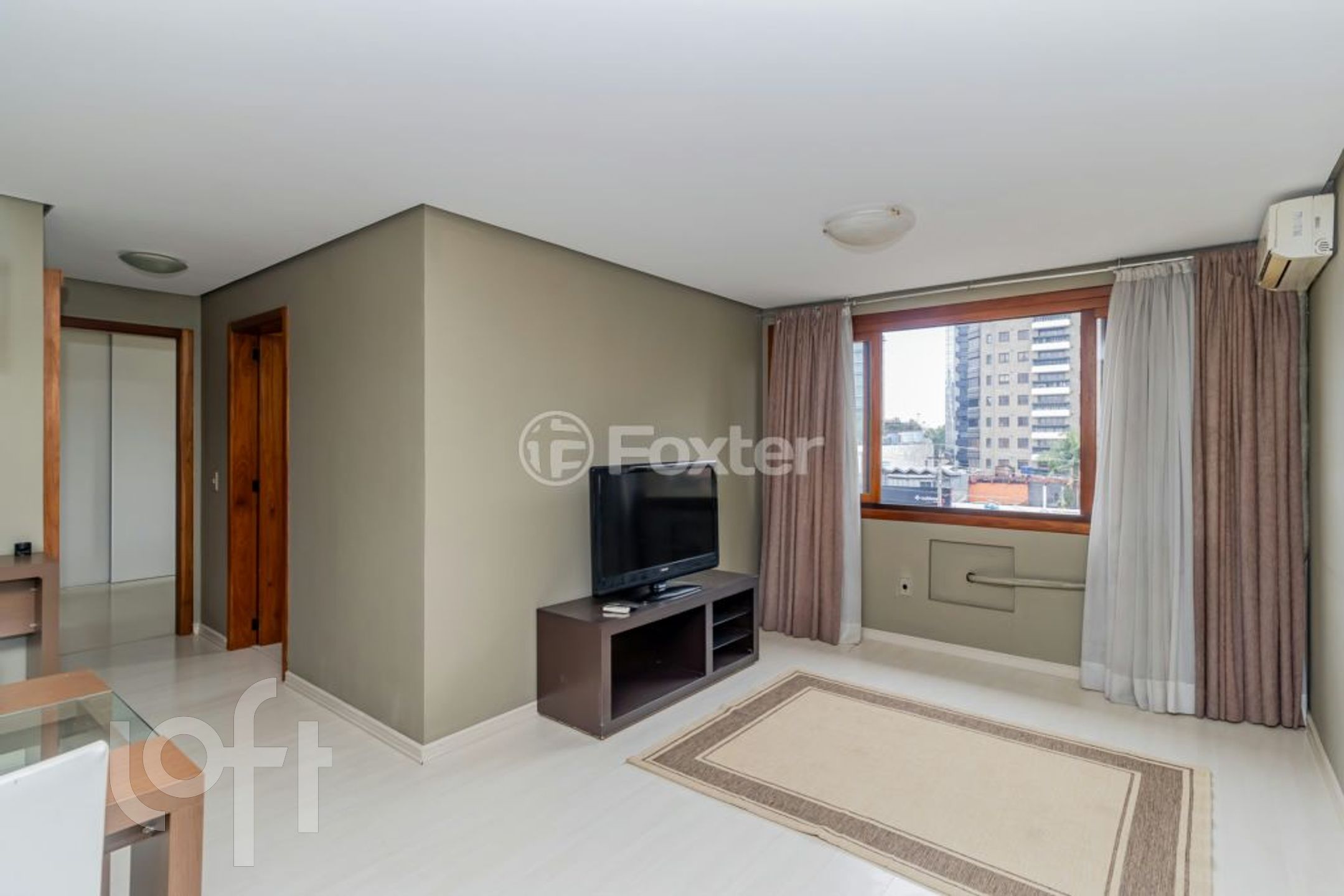 Apartamento com 61m², 2 dormitórios, 1 suíte, 1 vaga, Rio Branco em Porto Alegre