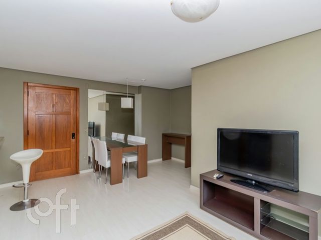 Apartamento com 61m², 2 dormitórios, 1 suíte, 1 vaga, Rio Branco em Porto Alegre