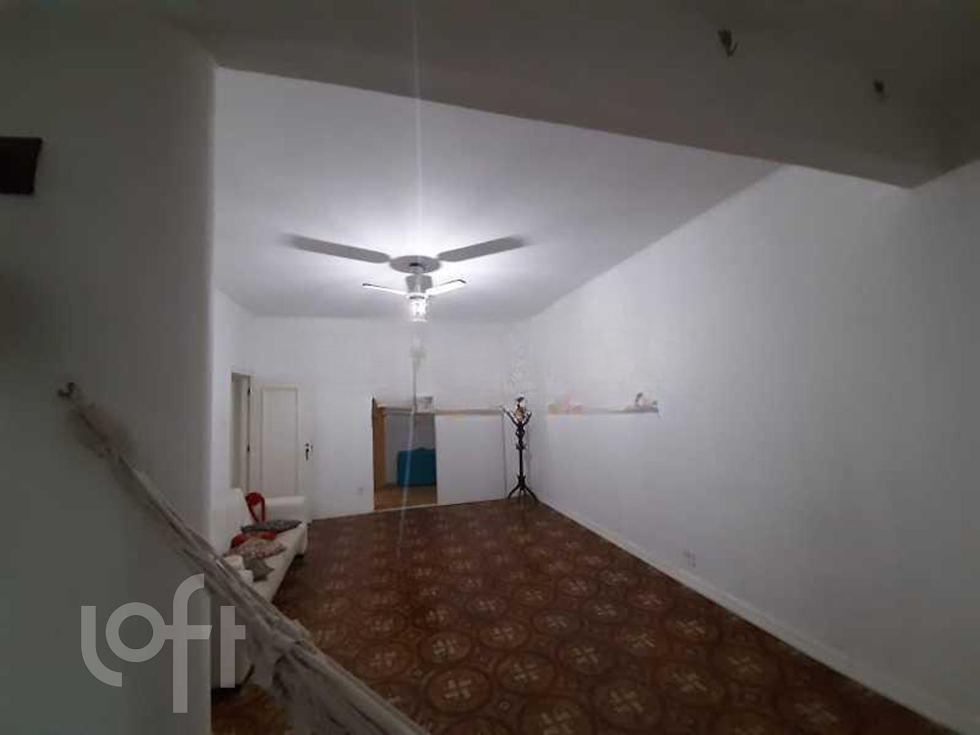 Apartamento à venda com 3 quartos, 119m² - Foto 4