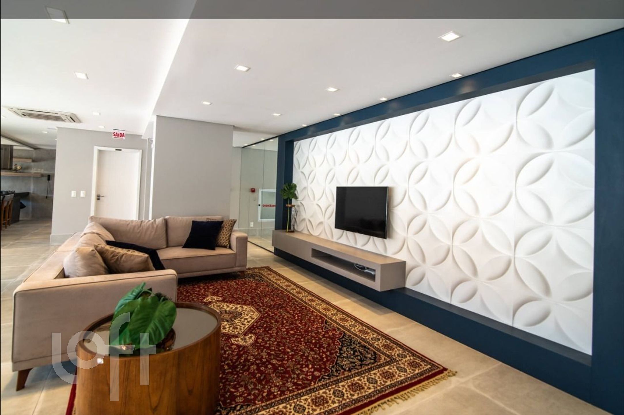 Apartamento à venda em Agronômica com 79 m², 3 quartos, 1 suíte, 1 vaga