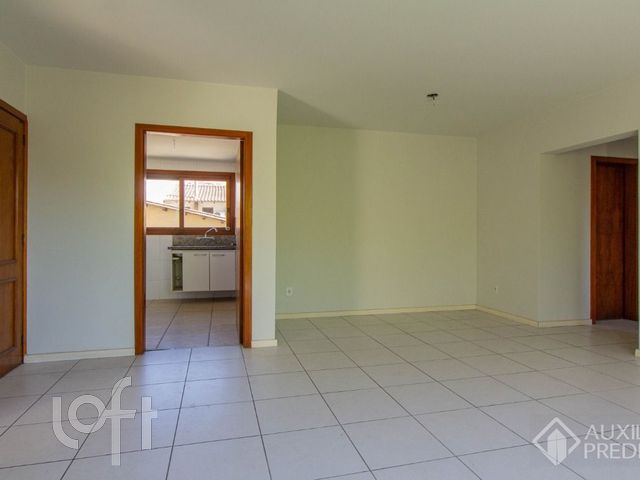 Apartamento com 74m², 2 dormitórios, 1 suíte, 2 vagas, Higienópolis em Porto Alegre