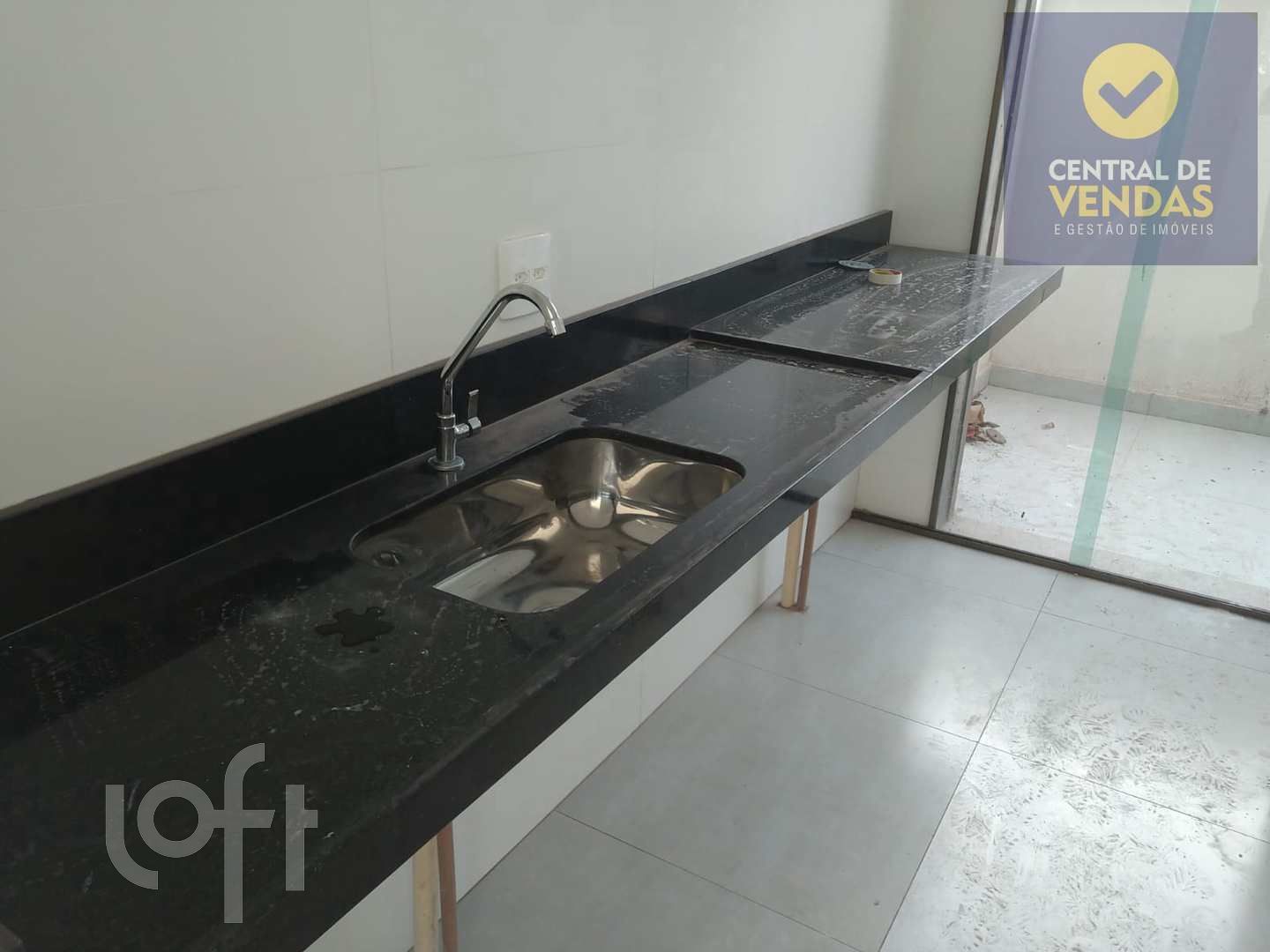 Apartamento à venda com 2 quartos, 100m² - Foto 13