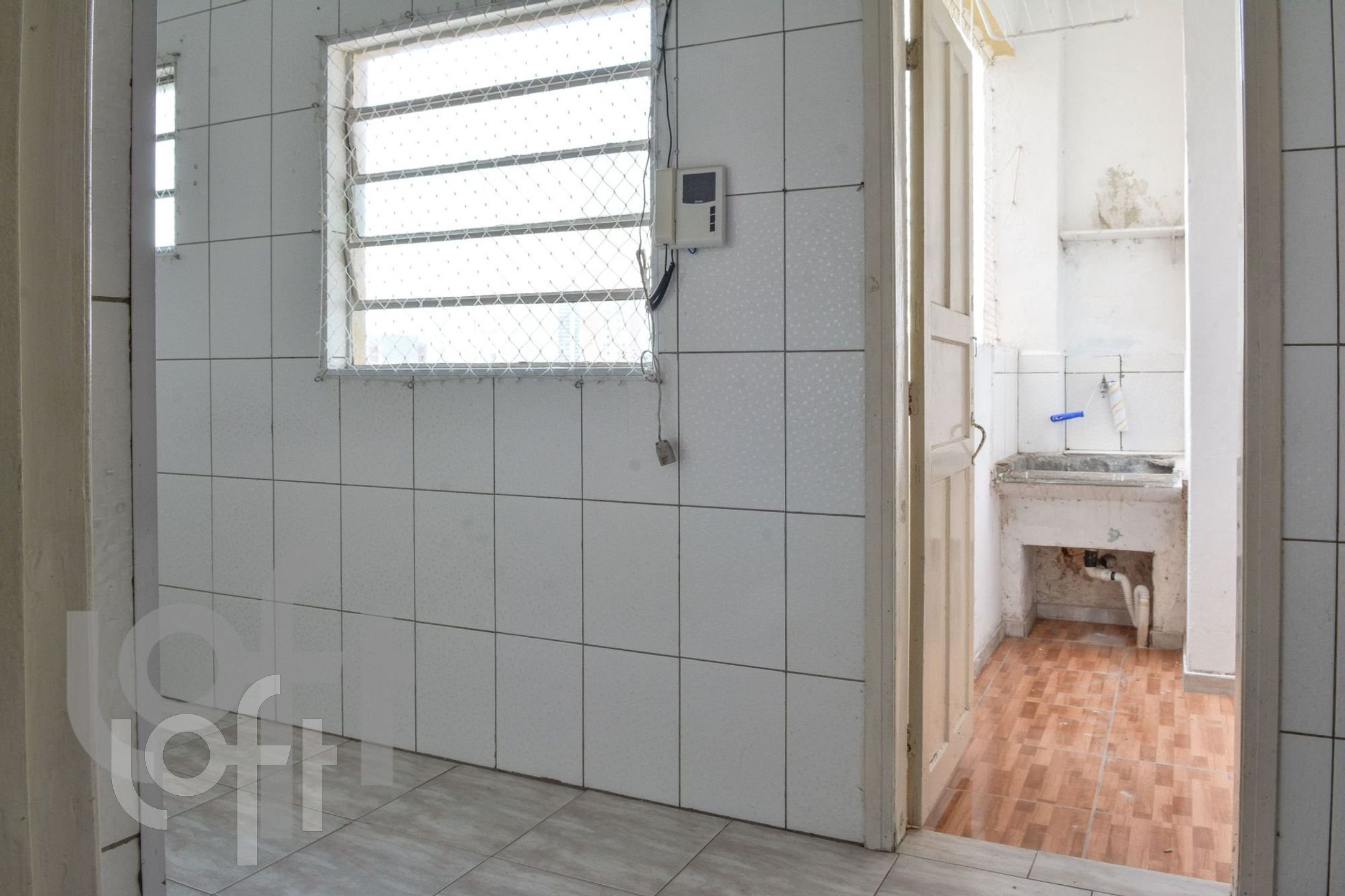 Apartamento à venda com 2 quartos, 60m² - Foto 27