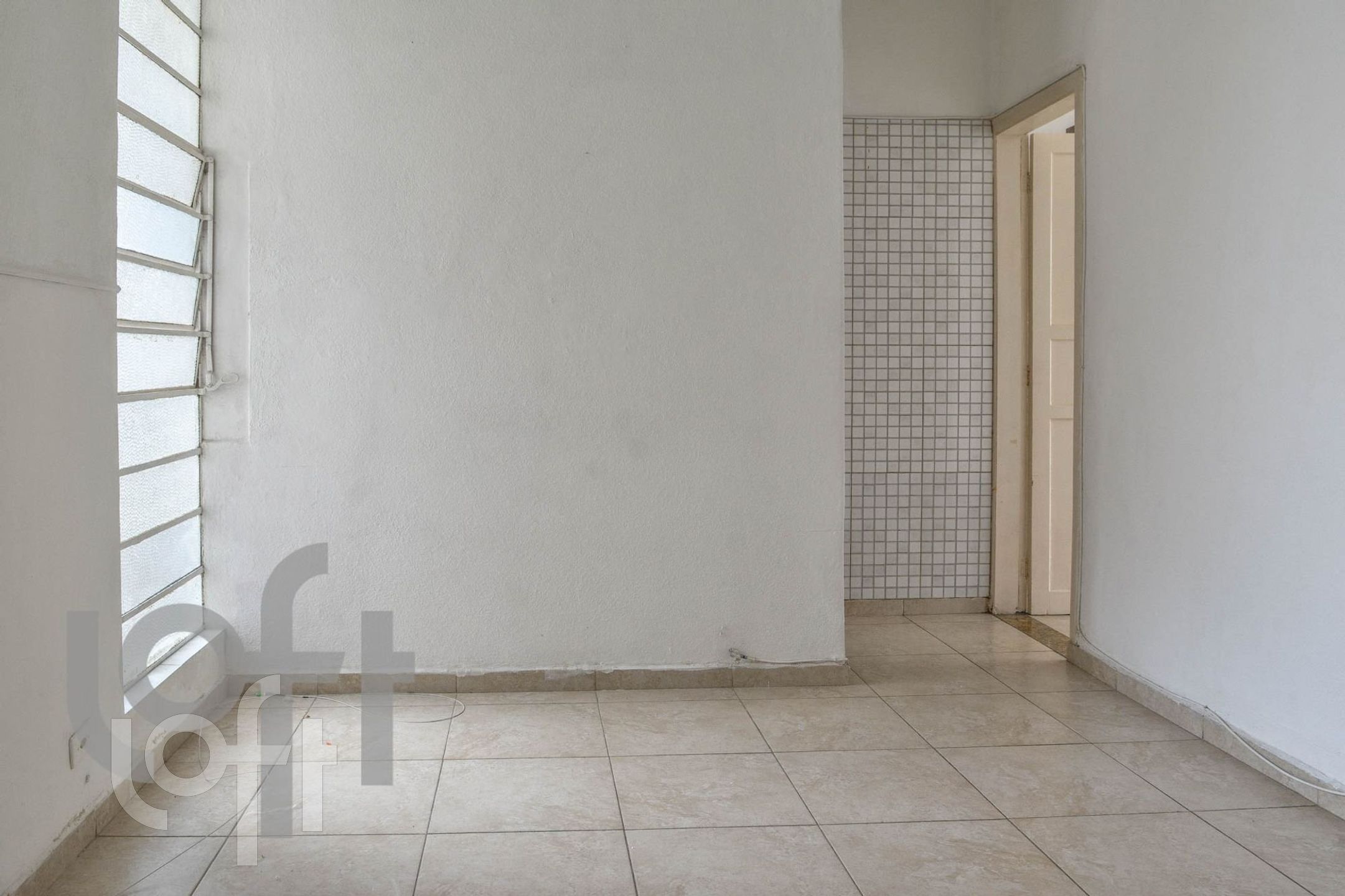 Apartamento à venda com 2 quartos, 60m² - Foto 1