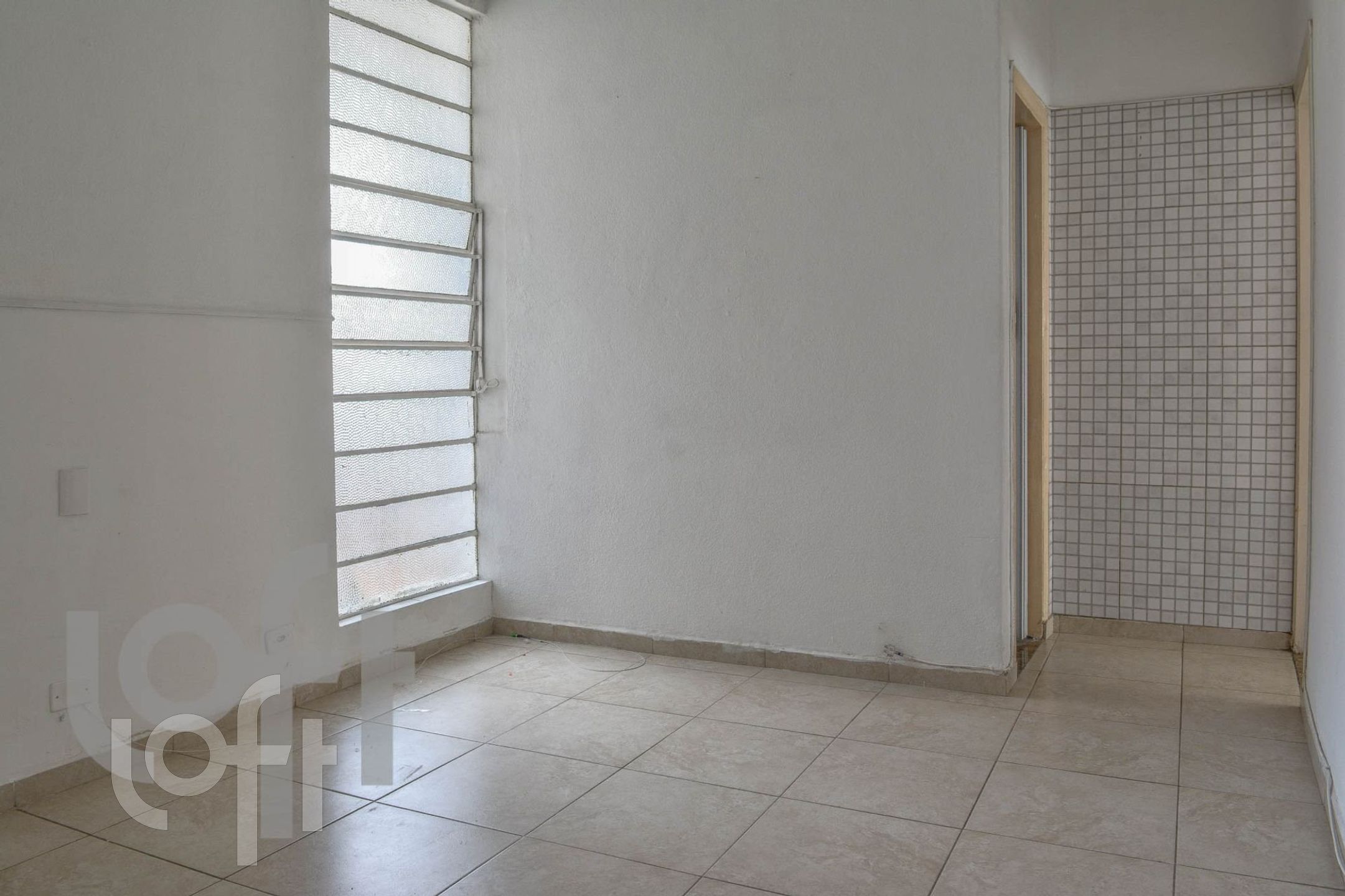 Apartamento à venda com 2 quartos, 60m² - Foto 18