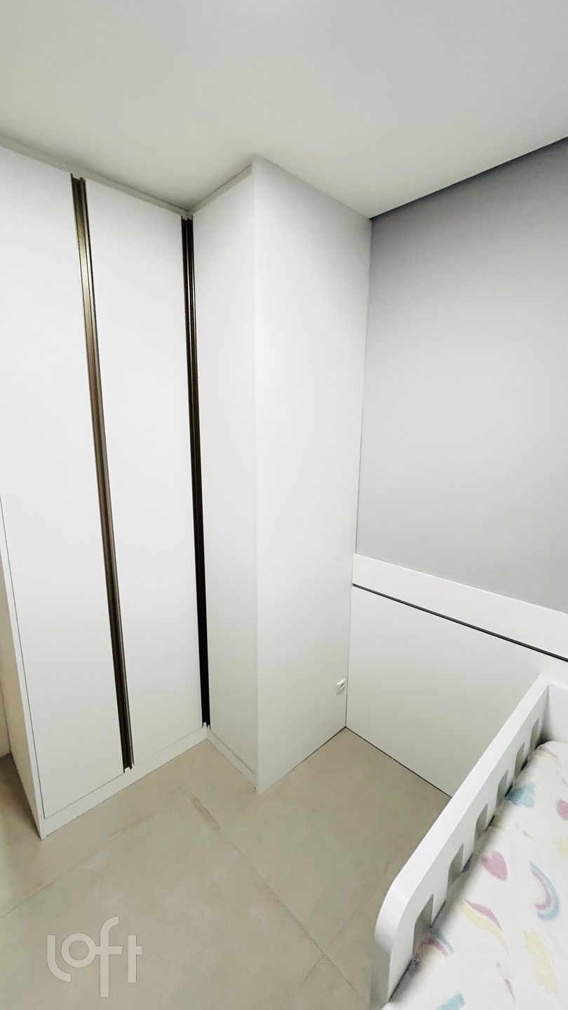 Apartamento à venda com 2 quartos, 42m² - Foto 6