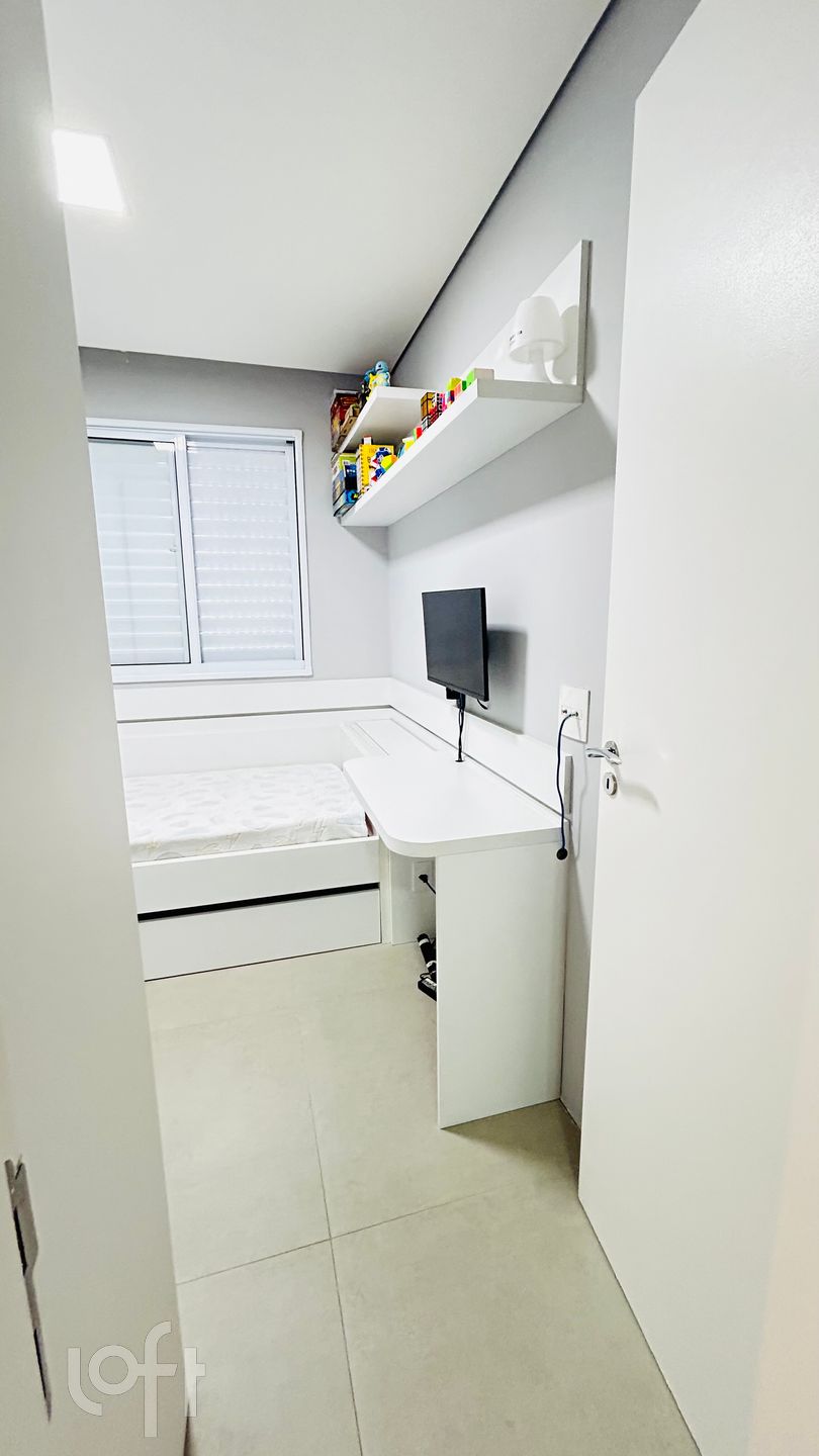 Apartamento à venda com 2 quartos, 42m² - Foto 9