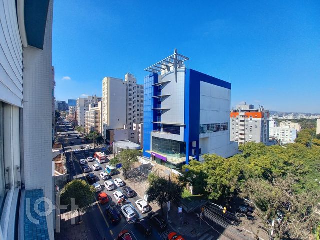 Apartamento com 151m², 3 dormitórios, 1 suíte, 1 vaga, Independência em Porto Alegre
