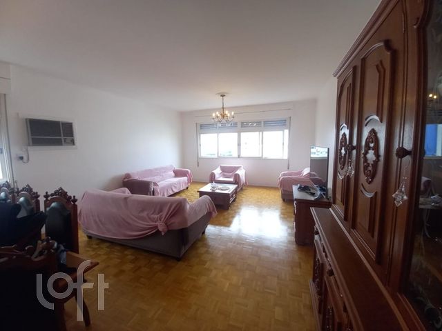 Apartamento com 151m², 3 dormitórios, 1 suíte, 1 vaga, Independência em Porto Alegre