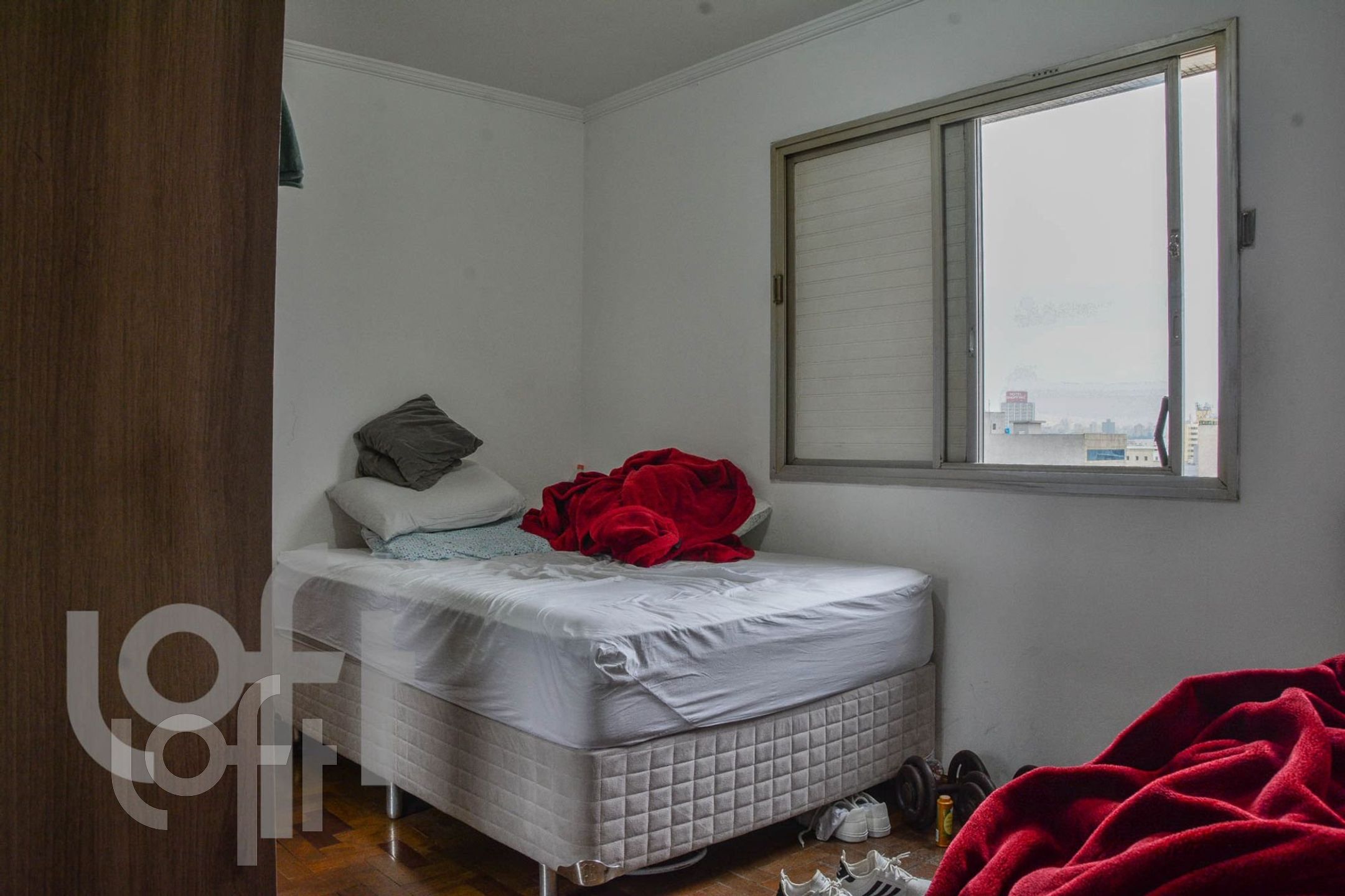 Apartamento à venda com 2 quartos, 106m² - Foto 25