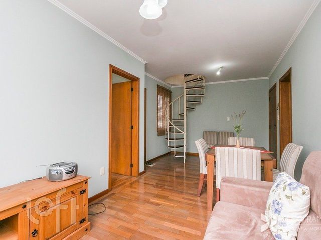 Apartamento com 111m², 1 dormitório, 1 vaga, Petrópolis em Porto Alegre