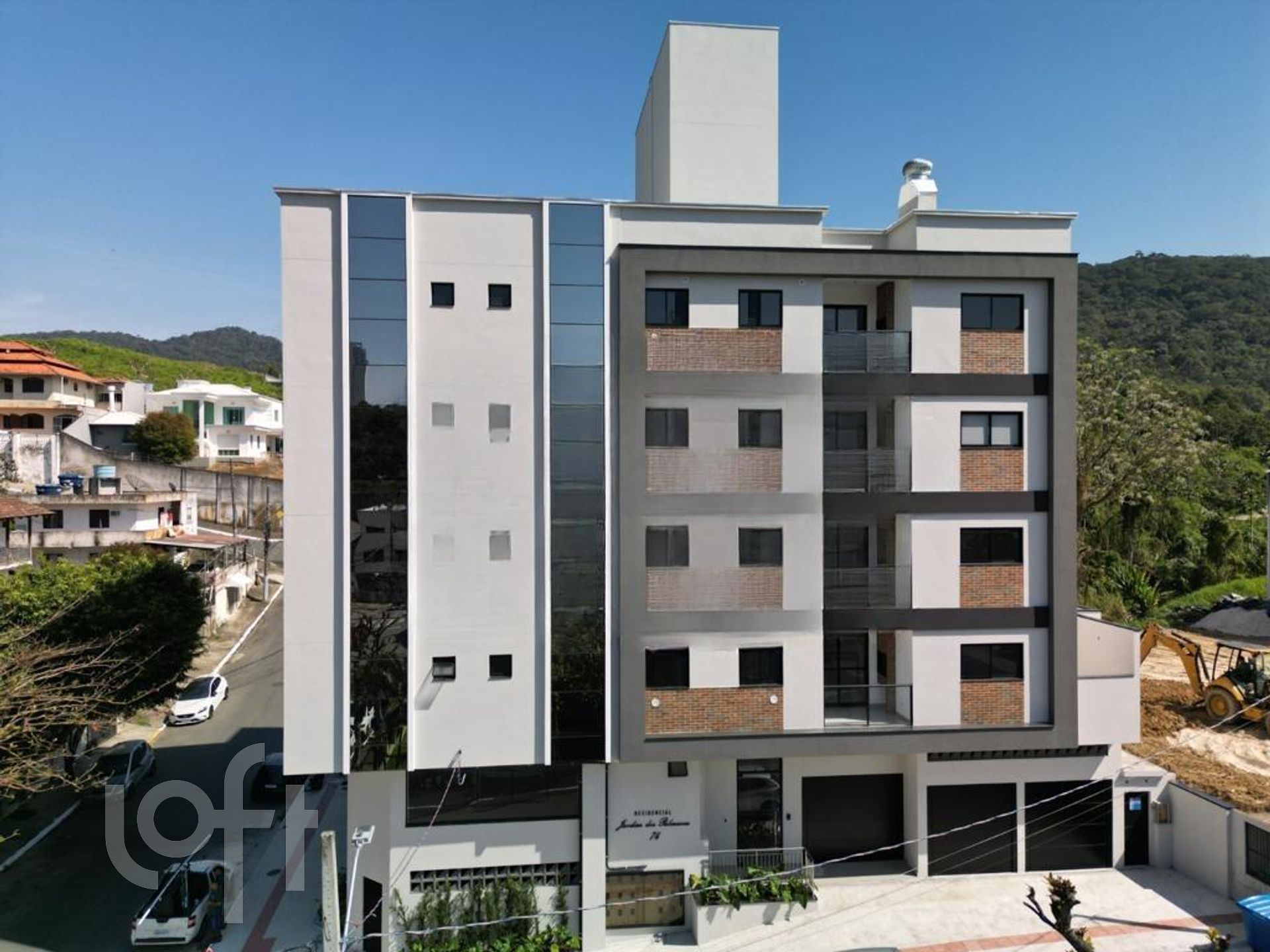 Apartamentos com 72m², 2 quartos, 1 suíte, 1 garagem, no bairro Ariribá em Balneário Camboriú