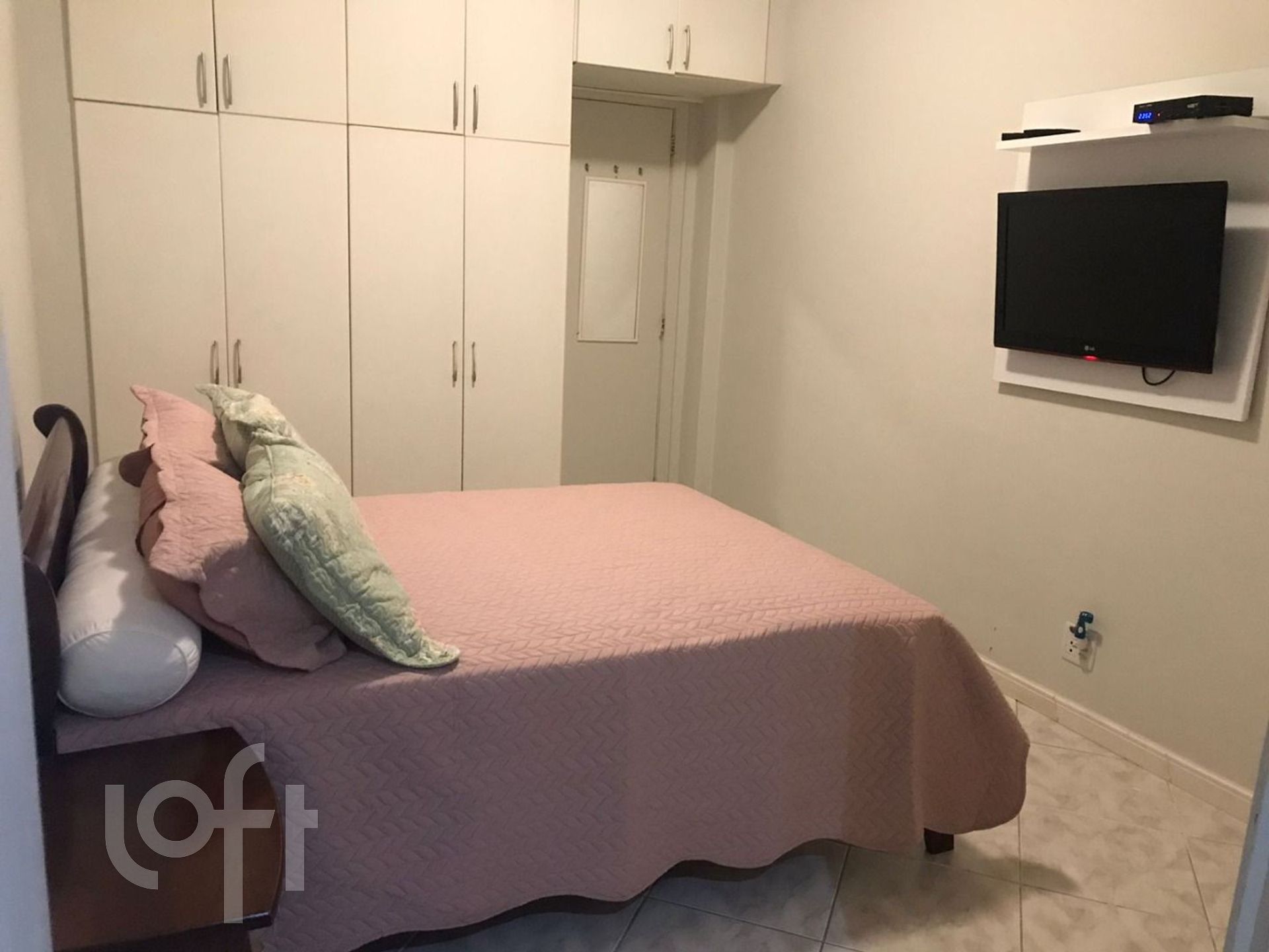 Apartamento à venda com 2 quartos, 72m² - Foto 12