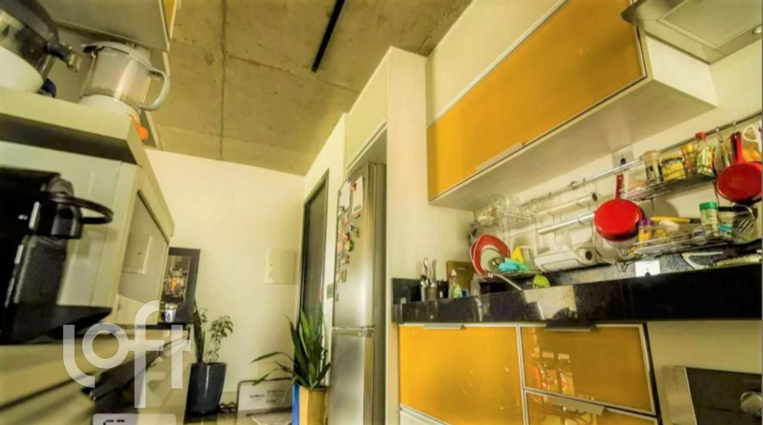 Apartamento à venda com 2 quartos, 70m² - Foto 7