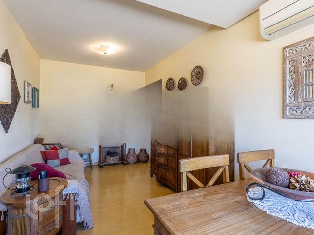 Apartamento com 60m², 2 dormitórios, 1 vaga, Bela Vista em Porto Alegre