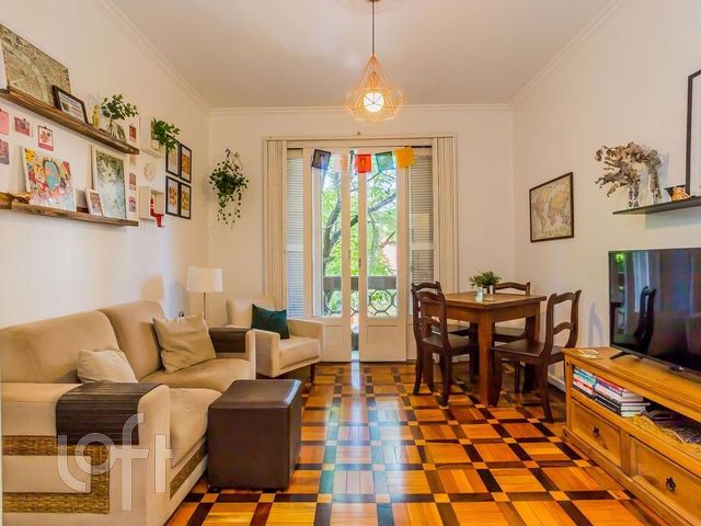 Apartamento com 51m², 2 dormitórios, 1 vaga, Petrópolis em Porto Alegre