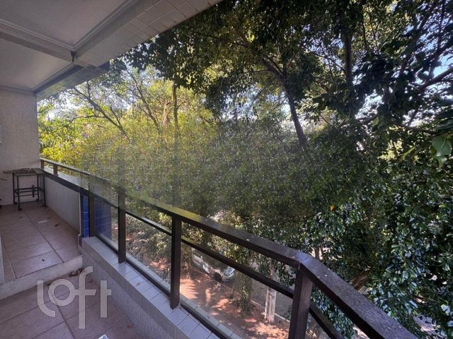 Apartamento com 75m², 2 dormitórios, 1 suíte, 1 vaga, Petrópolis em Porto Alegre