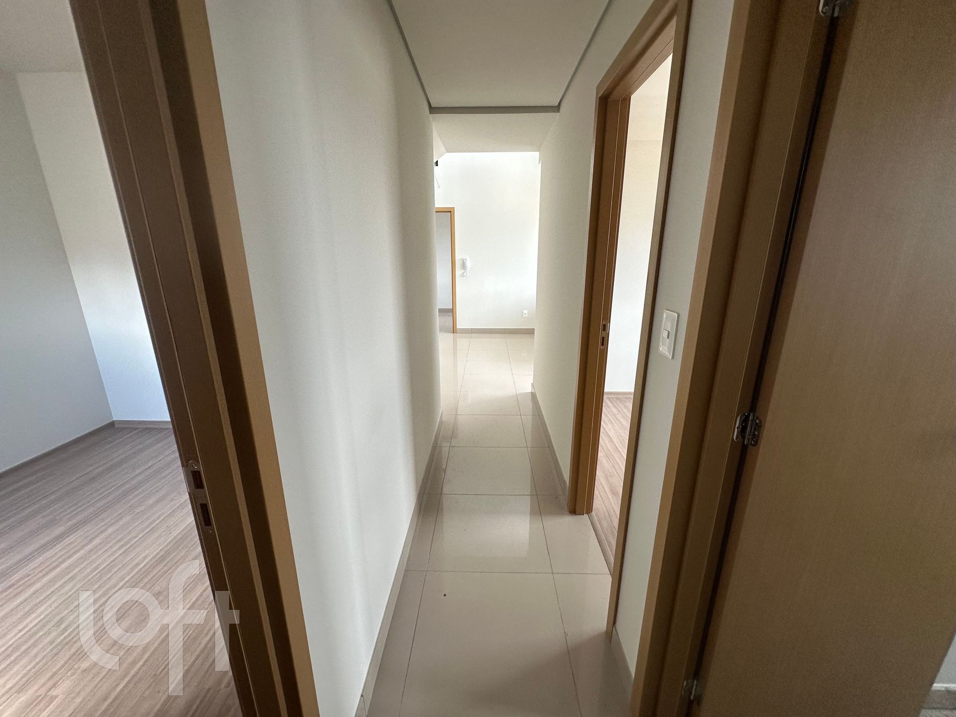 Apartamento à venda com 3 quartos, 170m² - Foto 9