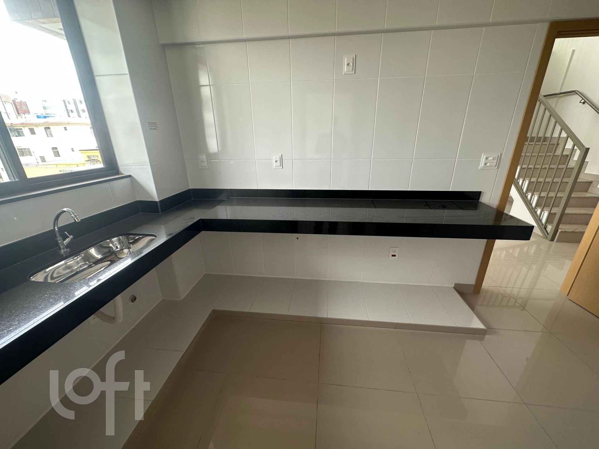 Apartamento à venda com 3 quartos, 170m² - Foto 18