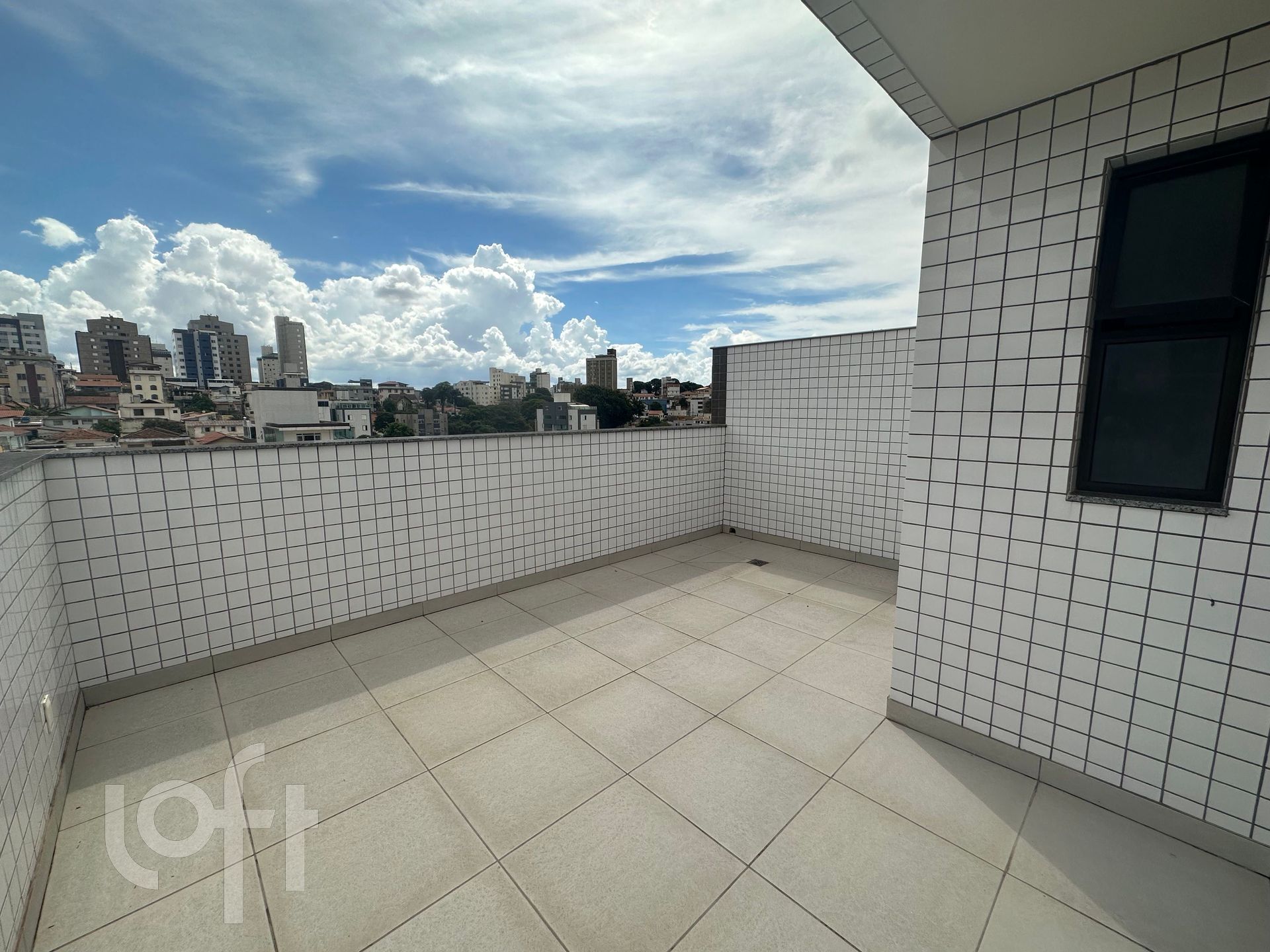 Apartamento à venda com 3 quartos, 170m² - Foto 30