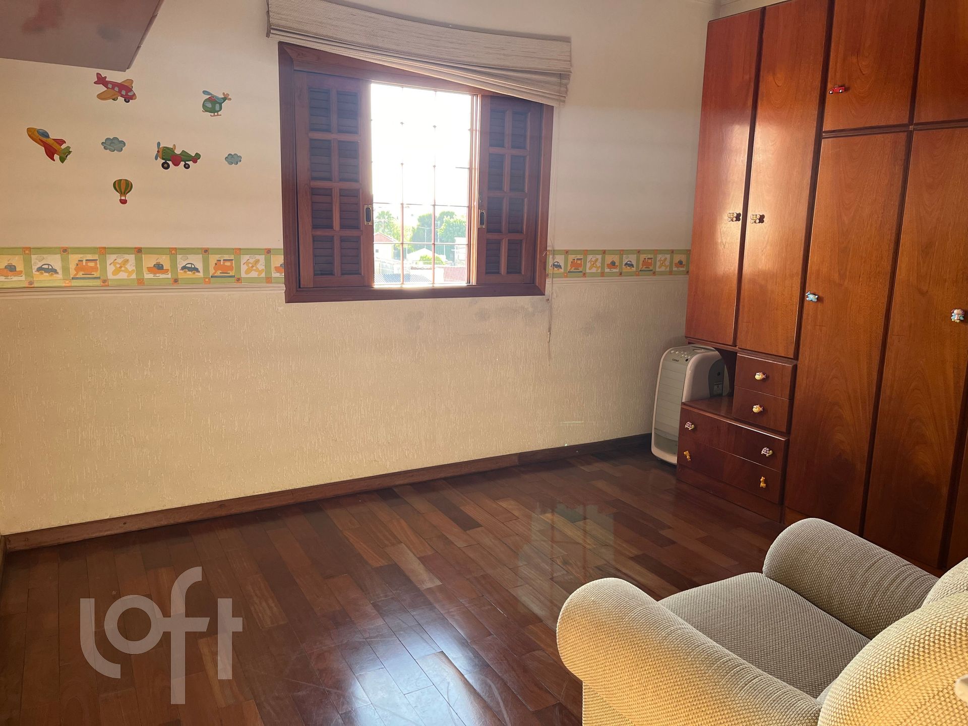 Casa à venda com 3 quartos, 254m² - Foto 4