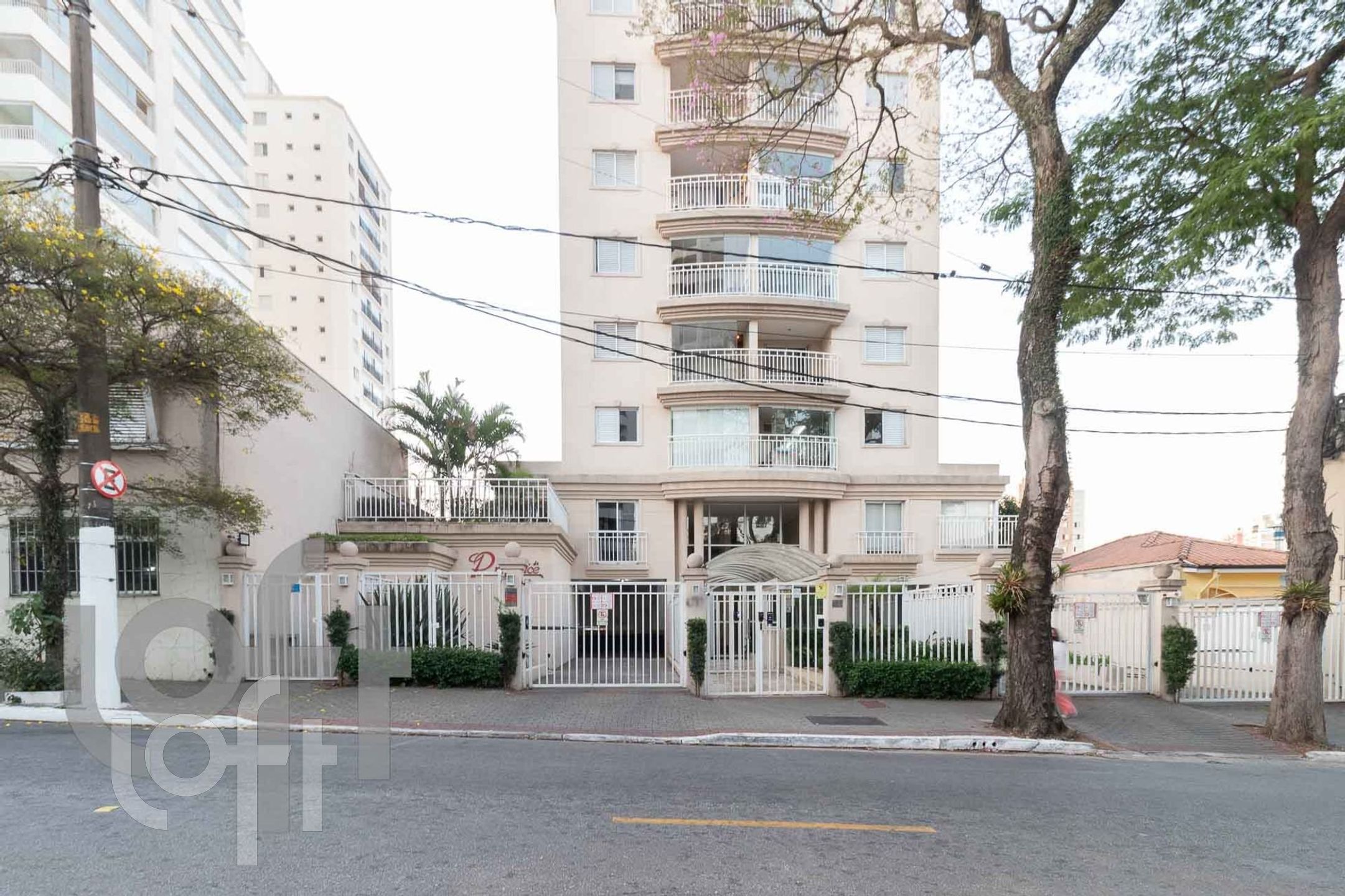 Apartamento à venda com 2 quartos, 69m² - Foto 32