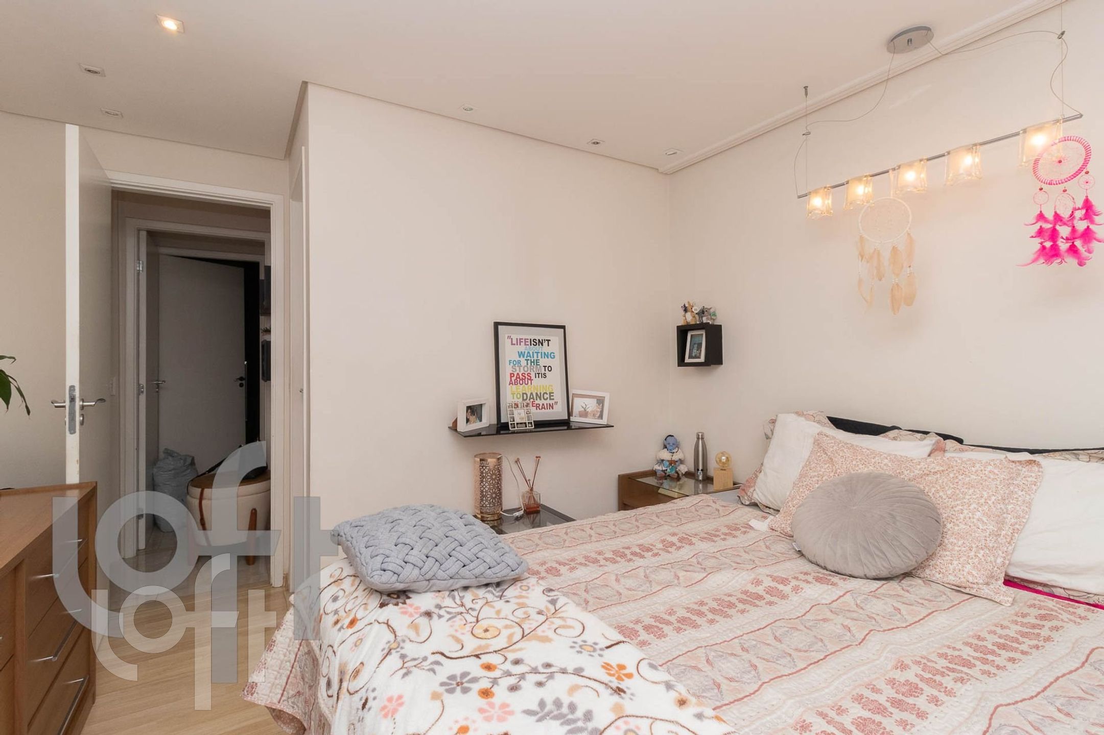 Apartamento à venda com 2 quartos, 69m² - Foto 6