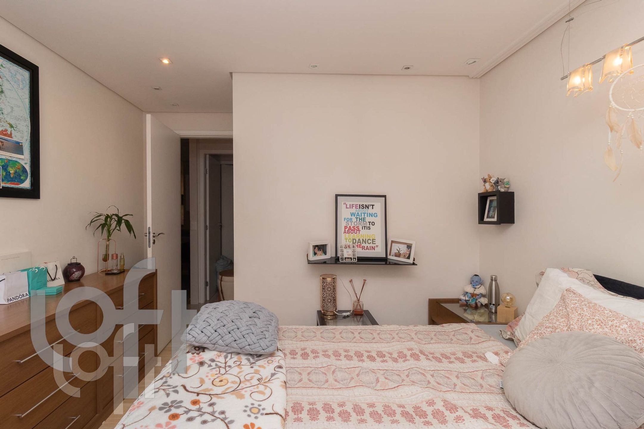 Apartamento à venda com 2 quartos, 69m² - Foto 5