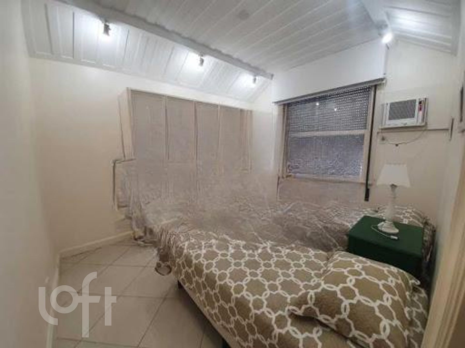 Apartamento à venda com 3 quartos, 150m² - Foto 17