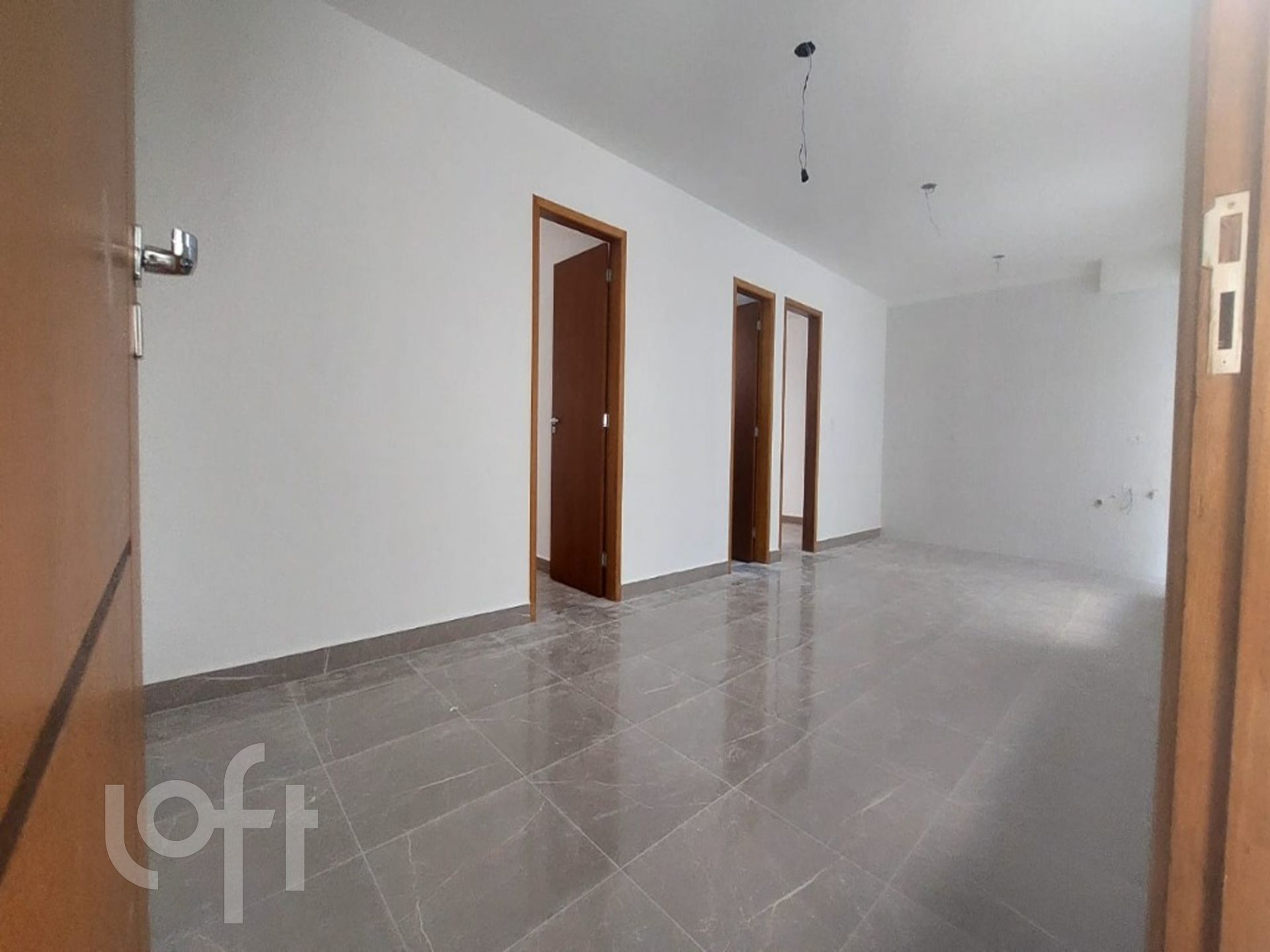 Apartamento à venda com 2 quartos, 50m² - Foto 2